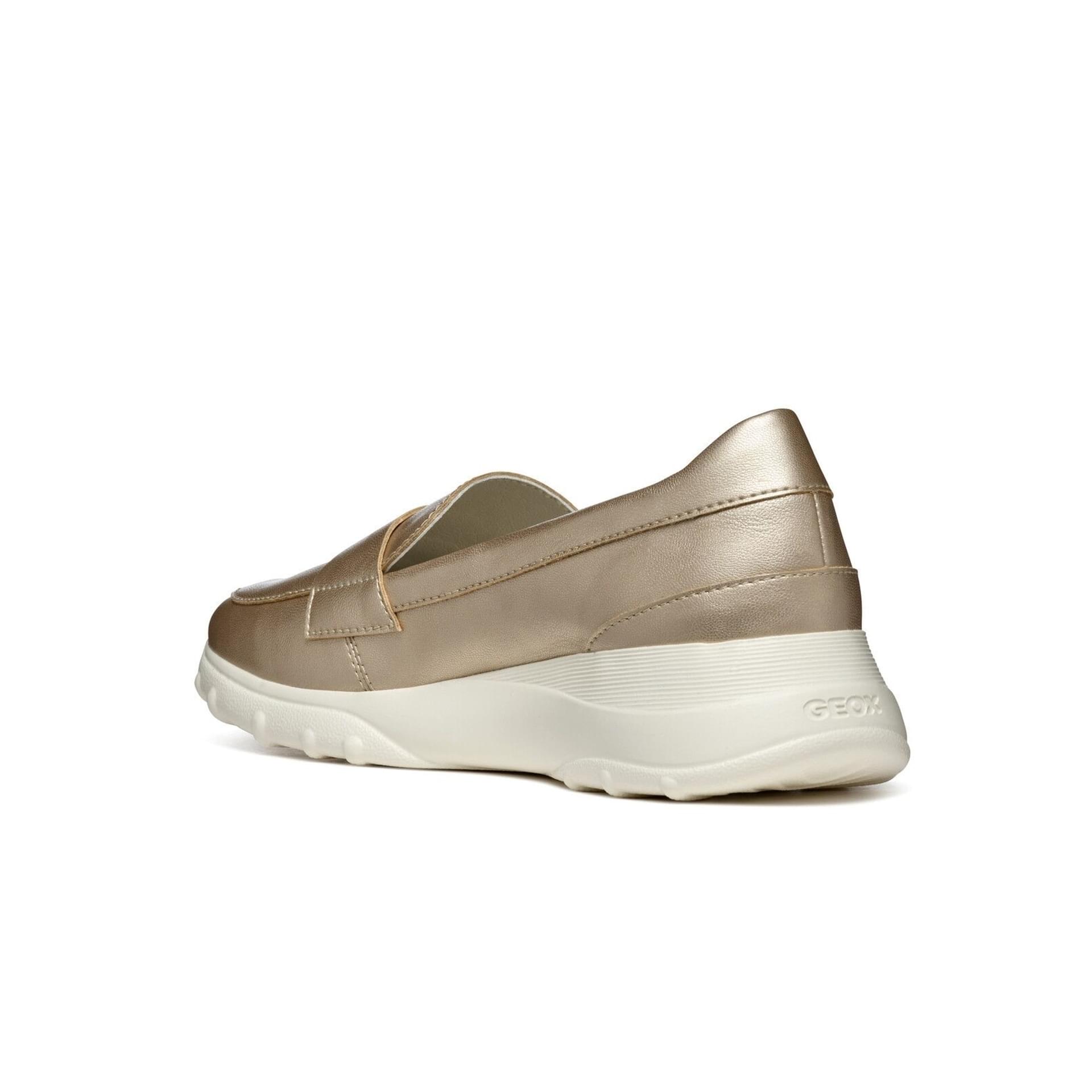 Geox Alleniee Moccassins D45LPA_000NF in Light Gold
