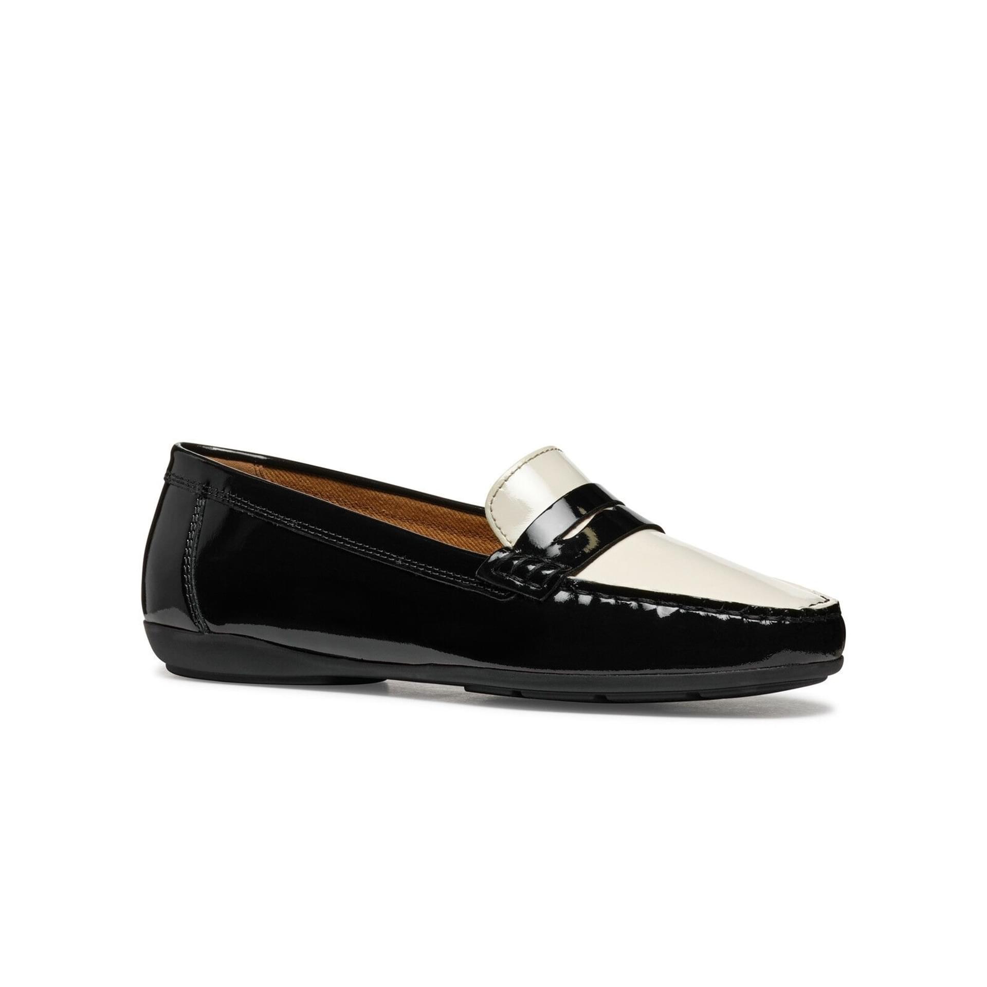 Geox Annytah Moc Moccassins D46BMA_00066 in Black/Papyrus