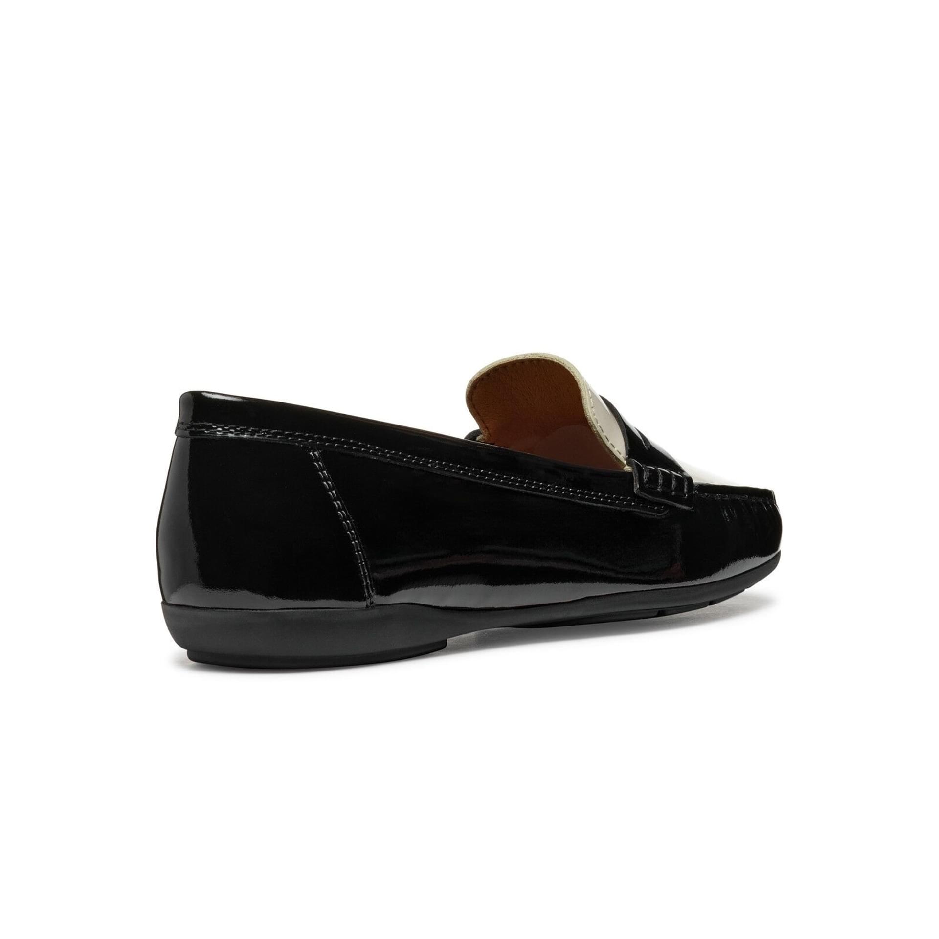 Geox Annytah Moc Moccassins D46BMA_00066 in Black/Papyrus
