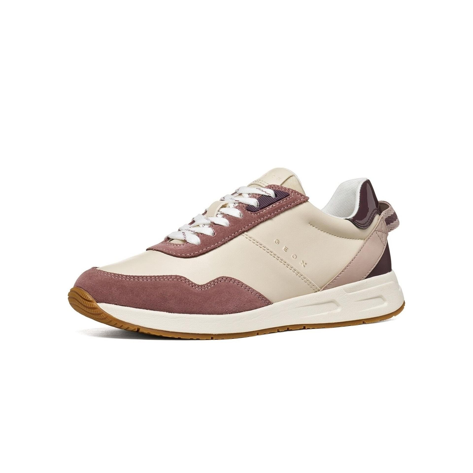 Geox Bulmya Sneakers in Light Sand/Old Rose, driekwartaanzicht (SKU D66NQA_05422--C5VA8)
