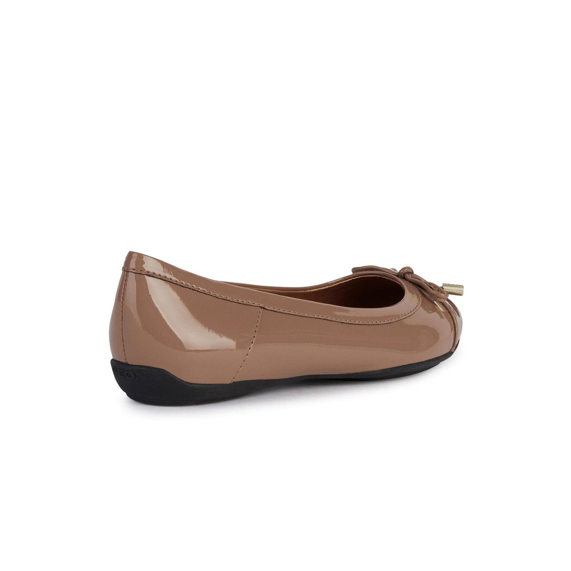Geox Charlene Ballerinas D16Y7C_000HH in Nude