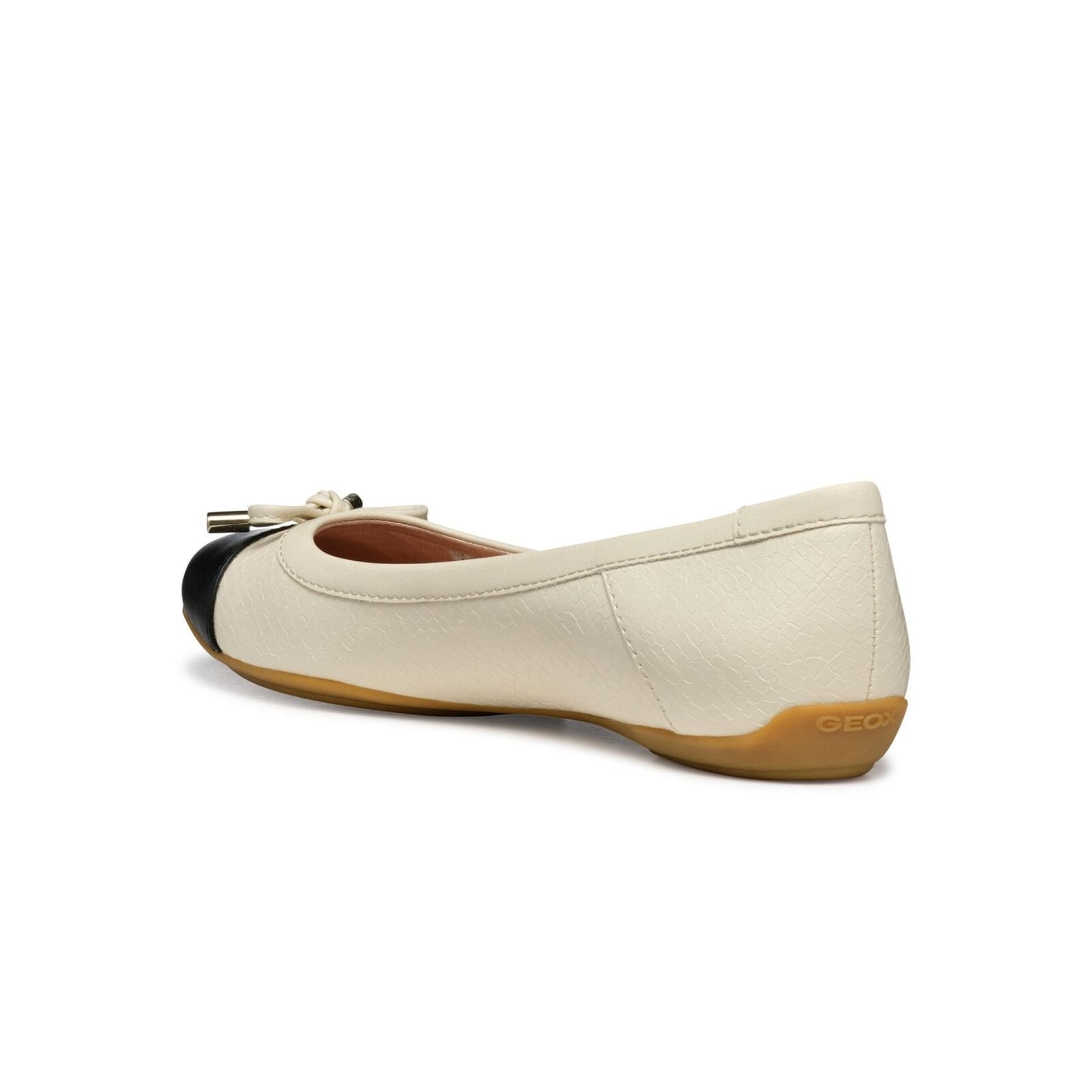 Geox Charlene Ballerinas D16Y7C_0ARBC in Papyrus/Black