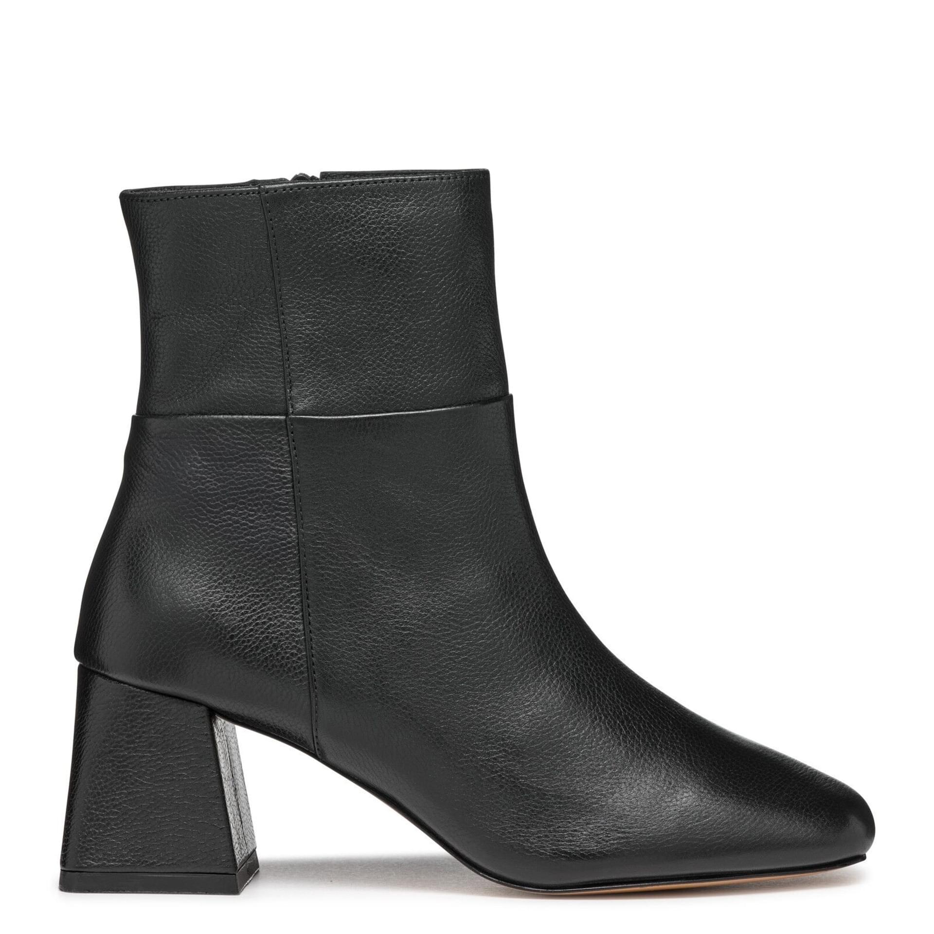 Geox Coronilla Ankle Boots D46D1B_00046 in Black