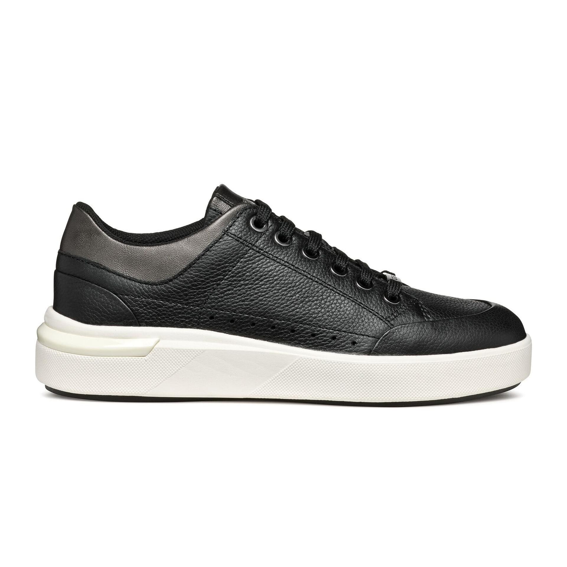 Geox Dalyla Sneakers D36QFA_046NF in Black/Gun