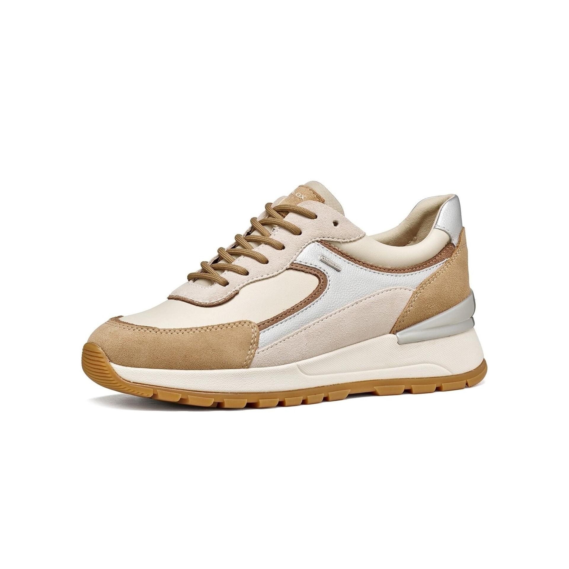 Geox Desya B Abx Sneakers leather in Papyrus/Light Sand, three-quarter view (SKU D563LB_08522--C1S5V)