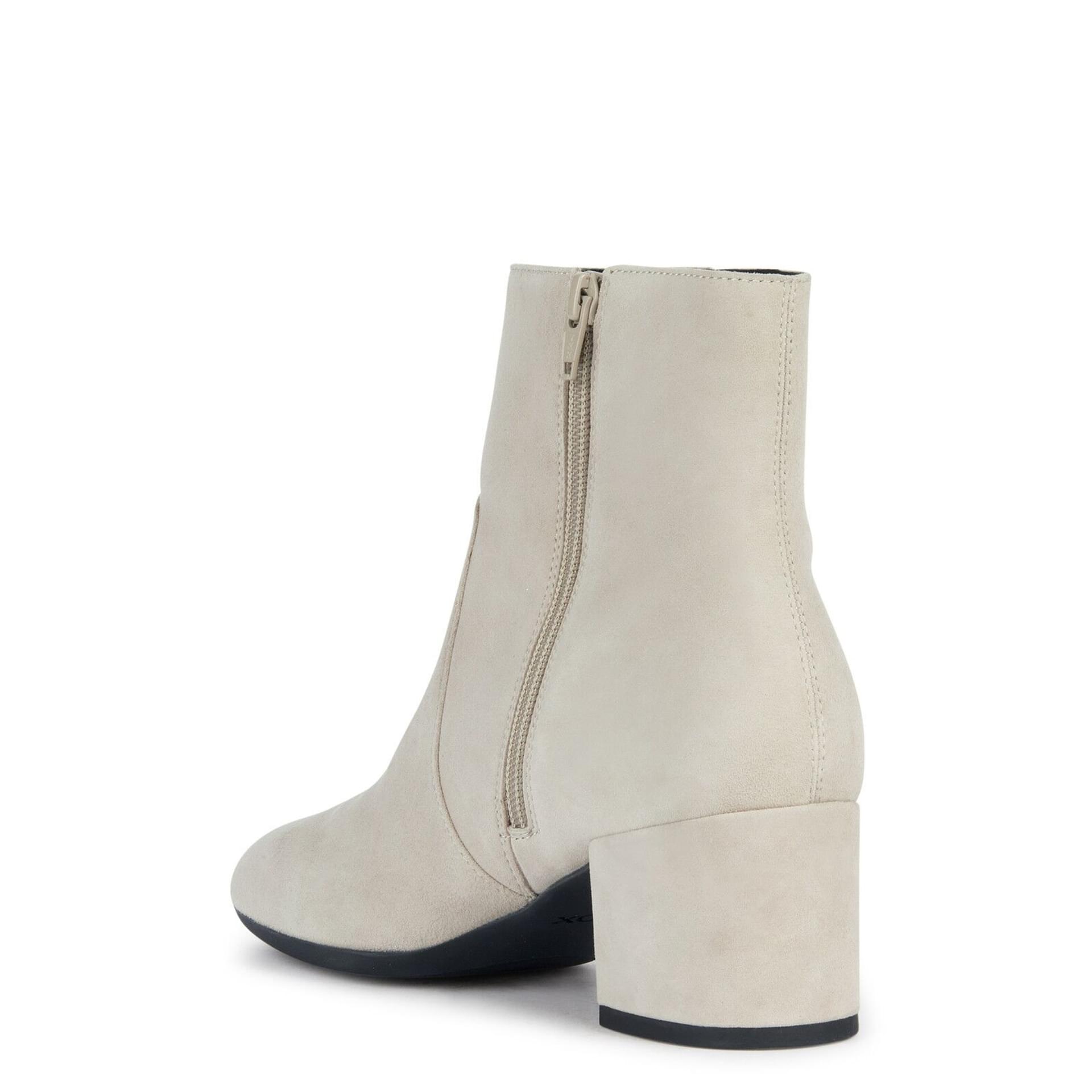 Geox Eleana Ankle Boots D36TWD_00021 in Sand