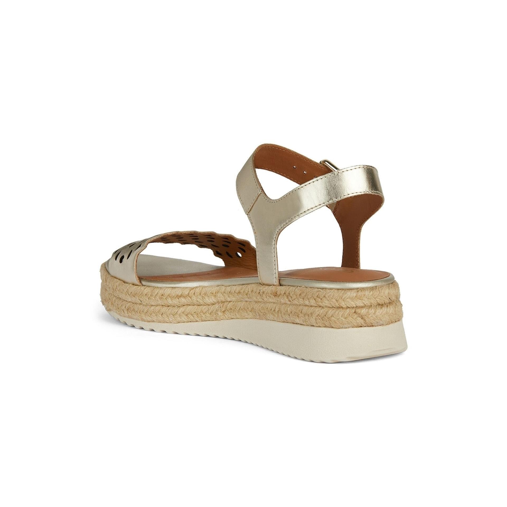 Geox Eolie Sandals D45SRA_000CF in Light Gold