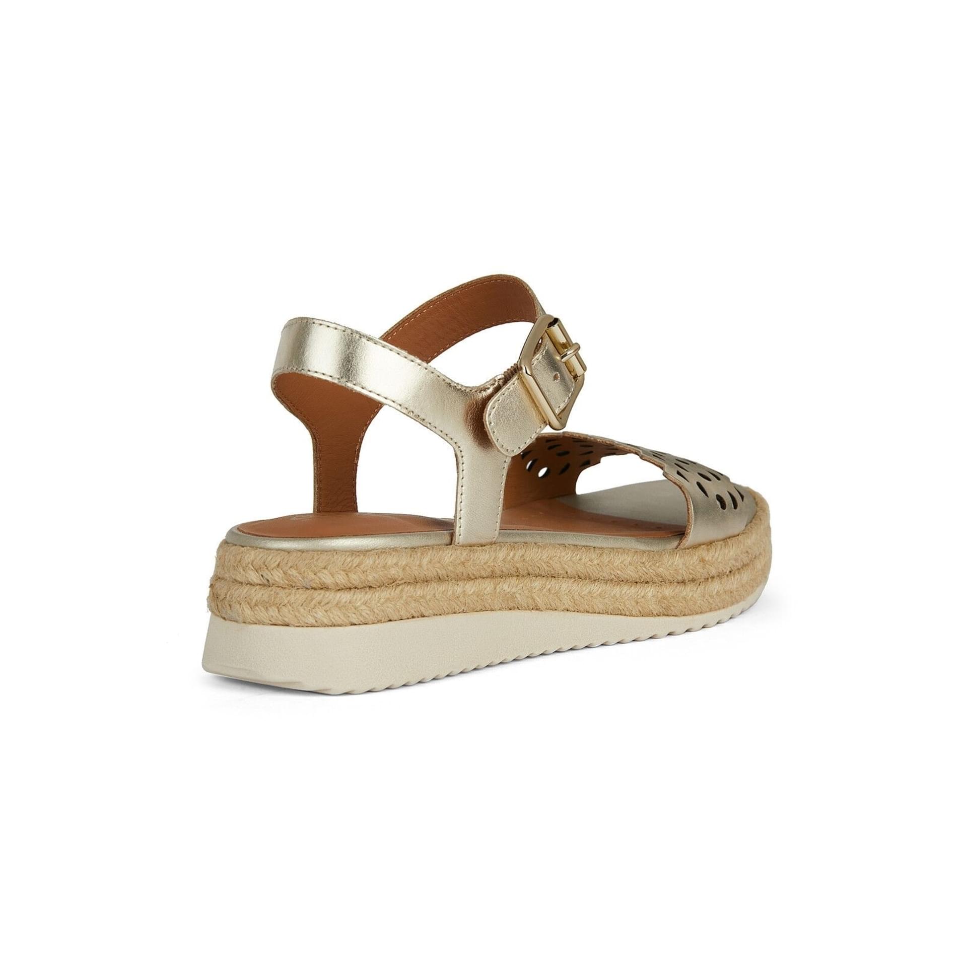 Geox Eolie Sandalen D45SRA_000CF in Light Gold