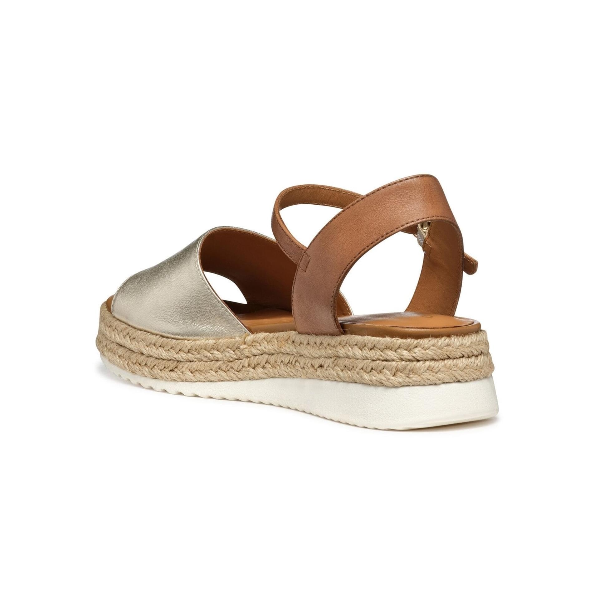 Geox Eolie Sandalen D55SRC_0Y243 in Light Gold/Camel