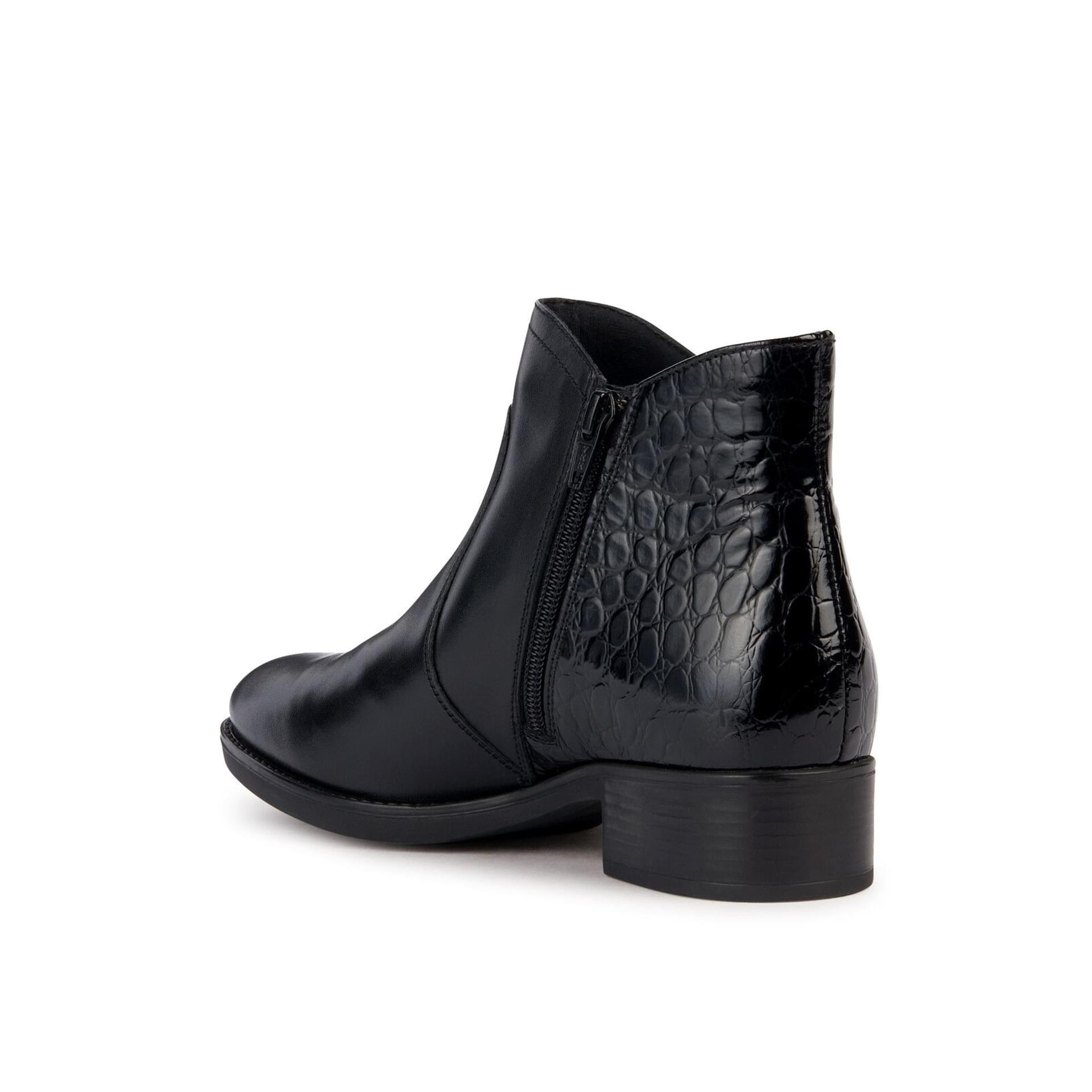 Geox Felicity Ankle Boots D36G1C_04340 in Black