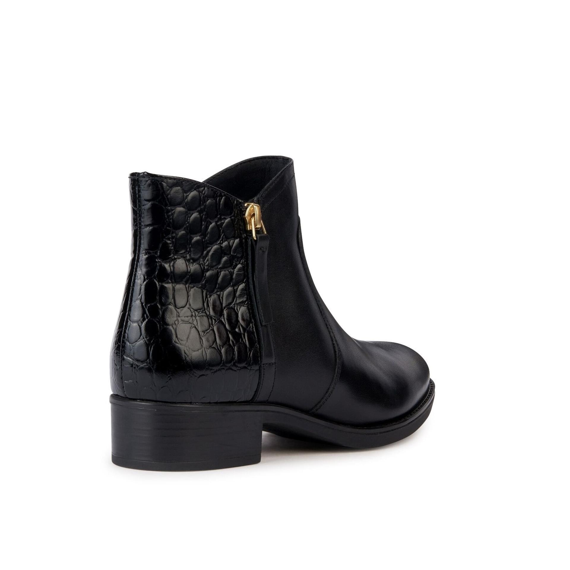 Geox Felicity Ankle Boots D36G1C_04340 in Black