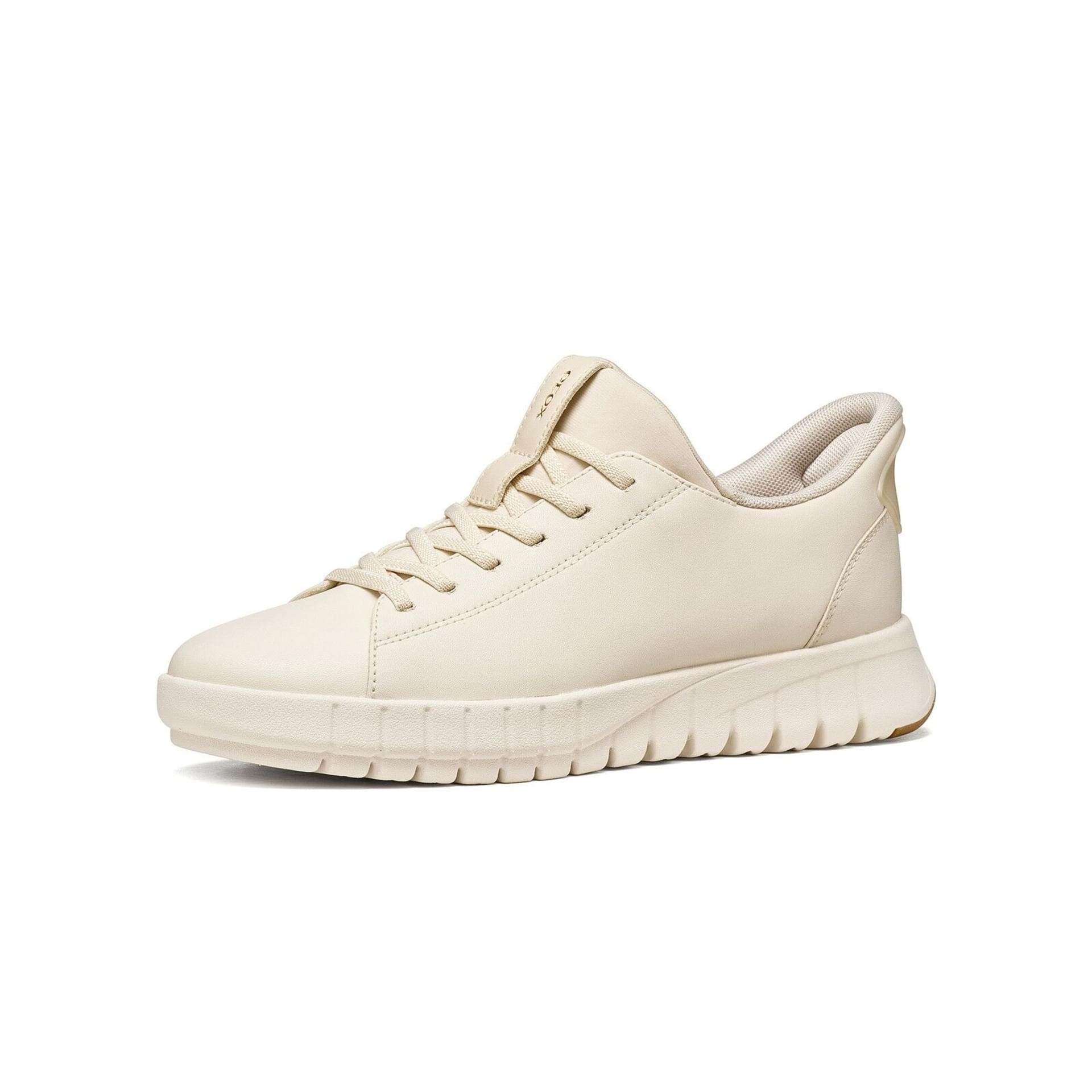Geox Flextride Plus Sneakers leather in Papyrus, three-quarter view (SKU D657SC_0009B--C1122)