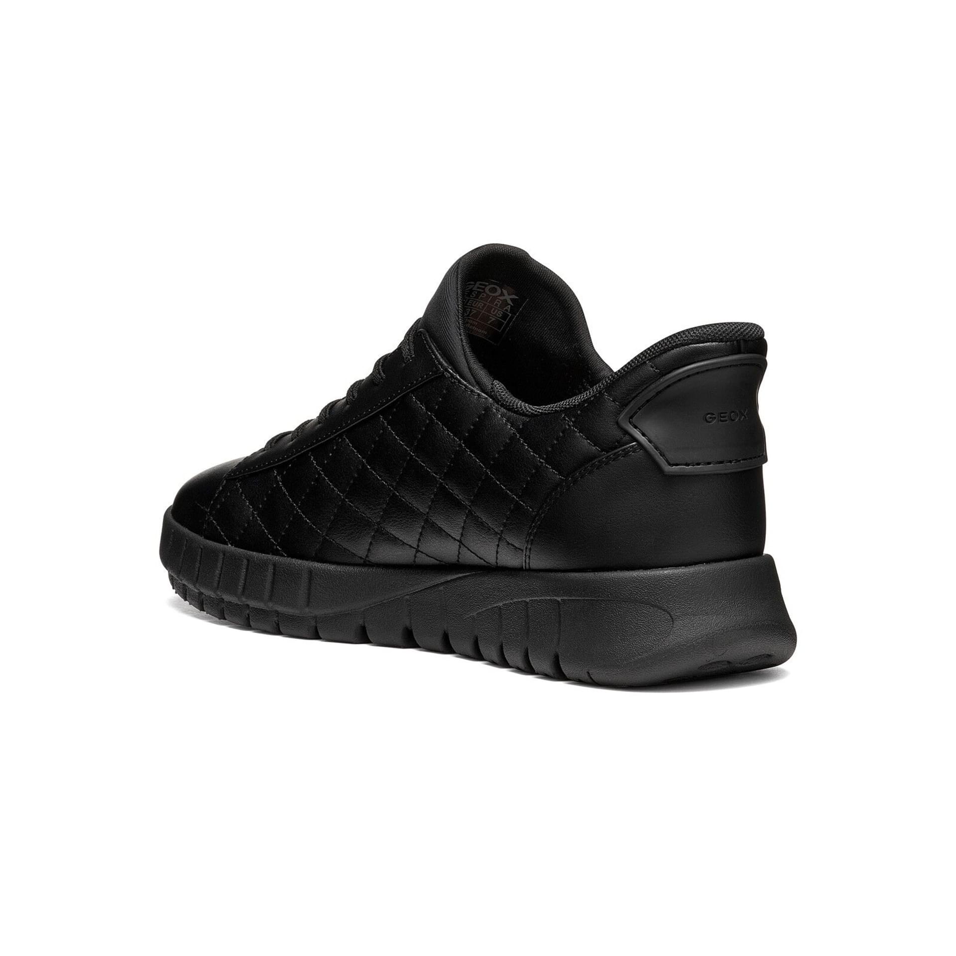 Geox Flextride Plus Sneakers in Black, hoekaanzicht (SKU D667SB_000BC--C9999)