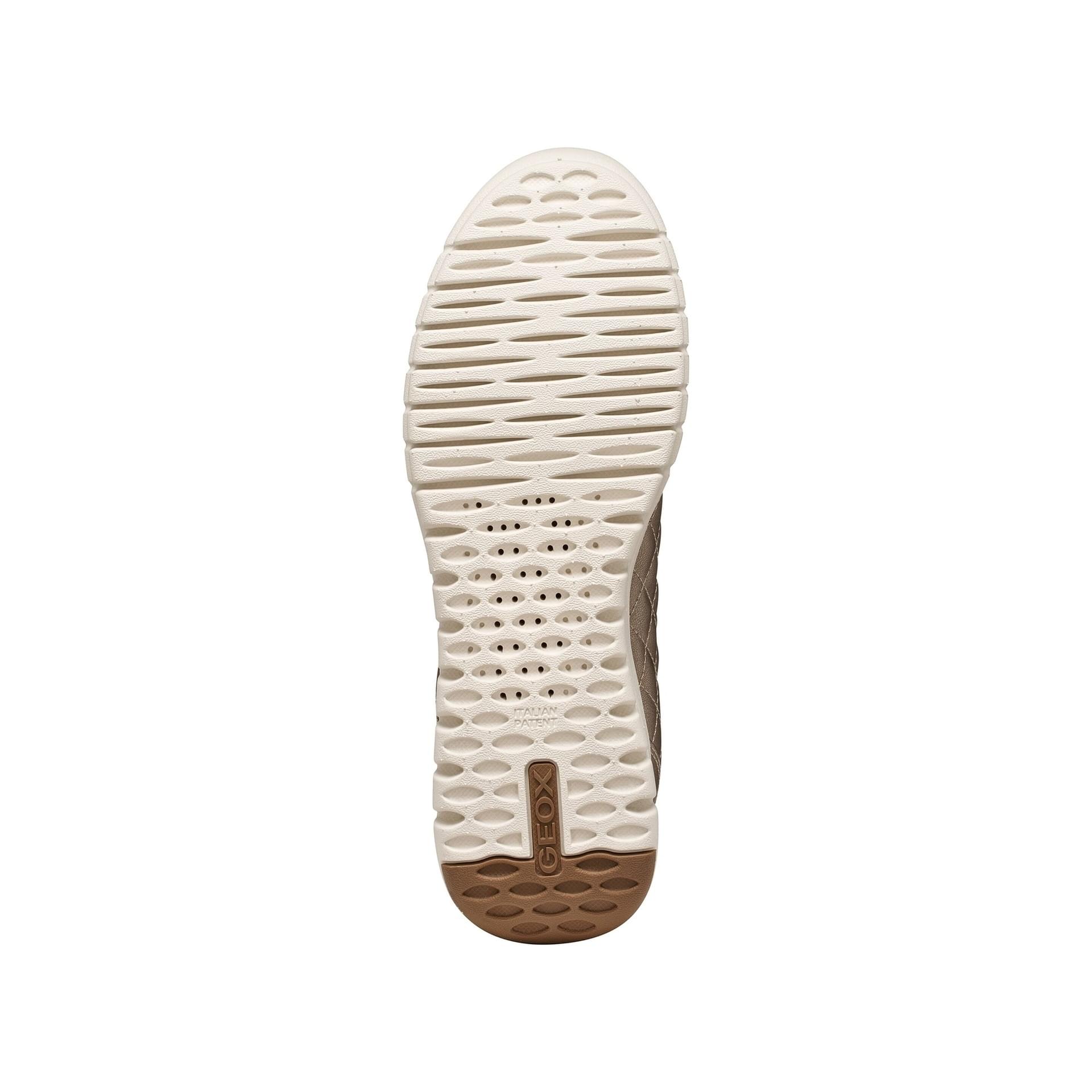 Geox Flextride Plus Sneakers in Sand, sole (SKU D667SB_000NF--C5004)