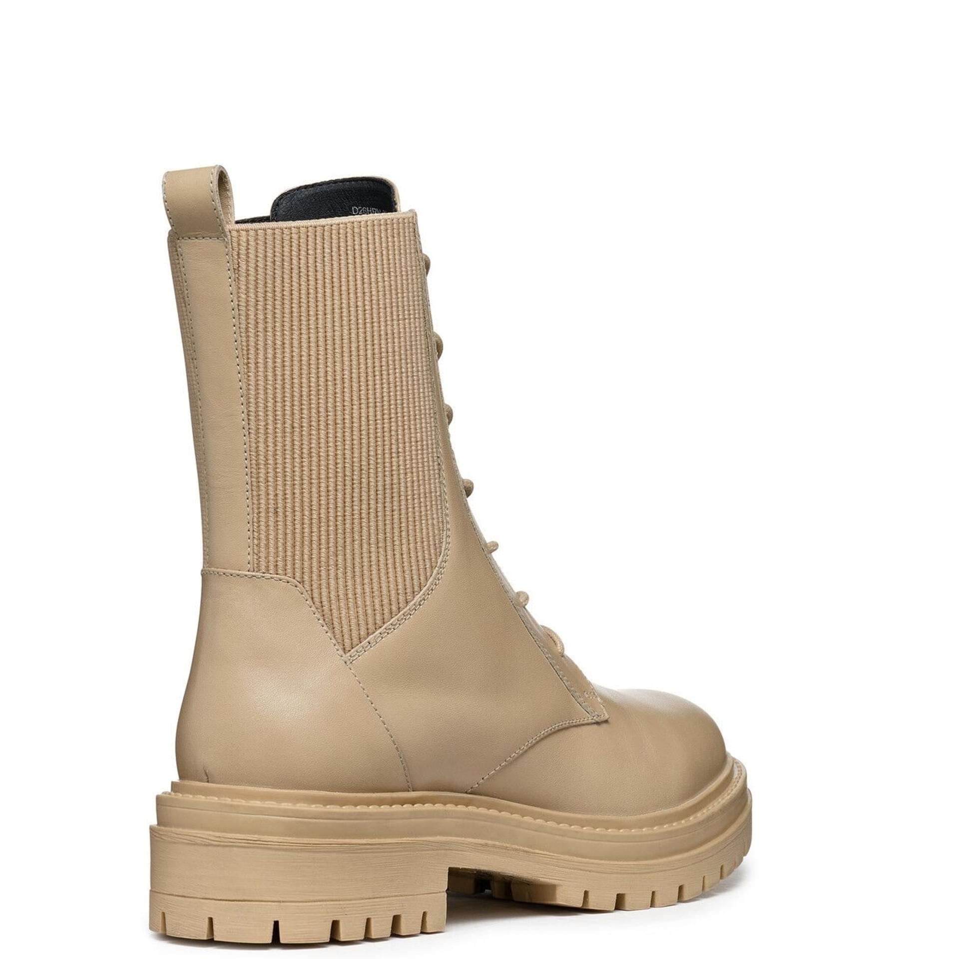 Geox Iridea Ankle Boots D26HRN_043NH in Light Sand