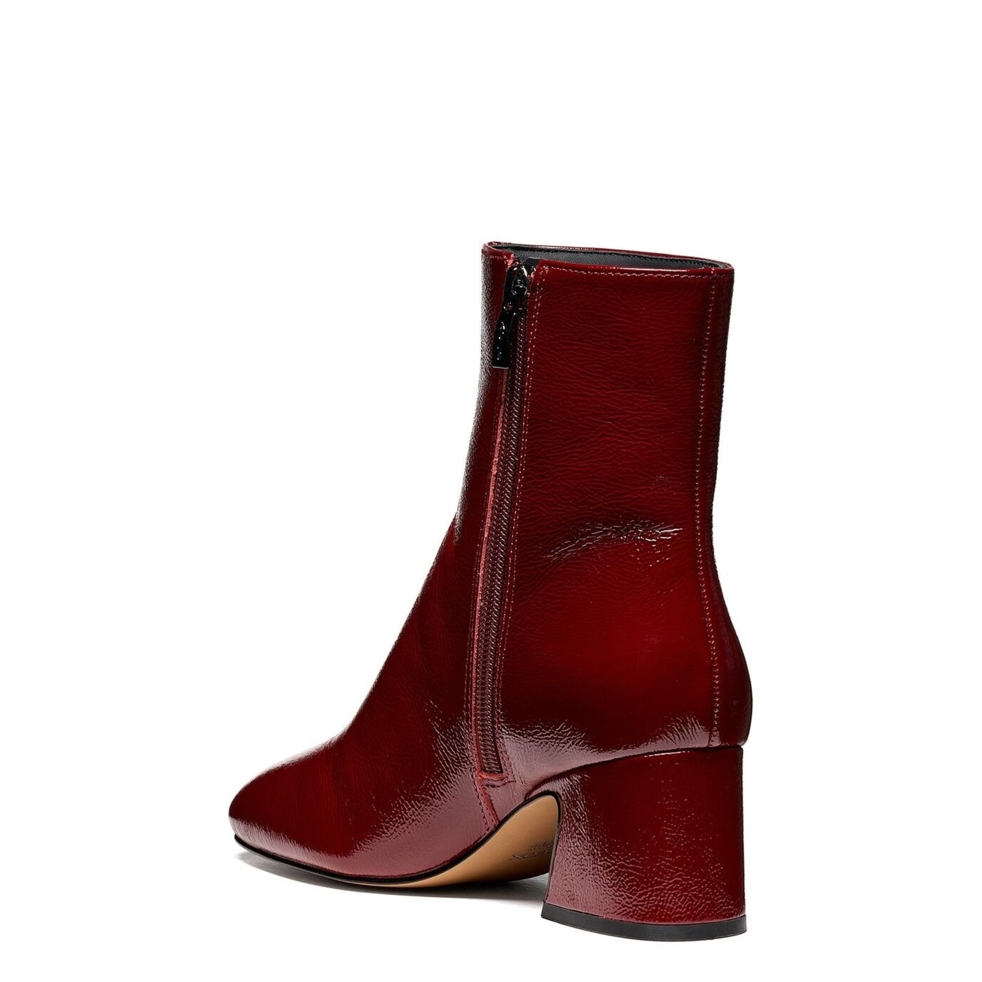 Geox Kalidine Enkellaarsjes leer in Dark Burgundy, hoekaanzicht (SKU D680ZC_00067--C7357)
