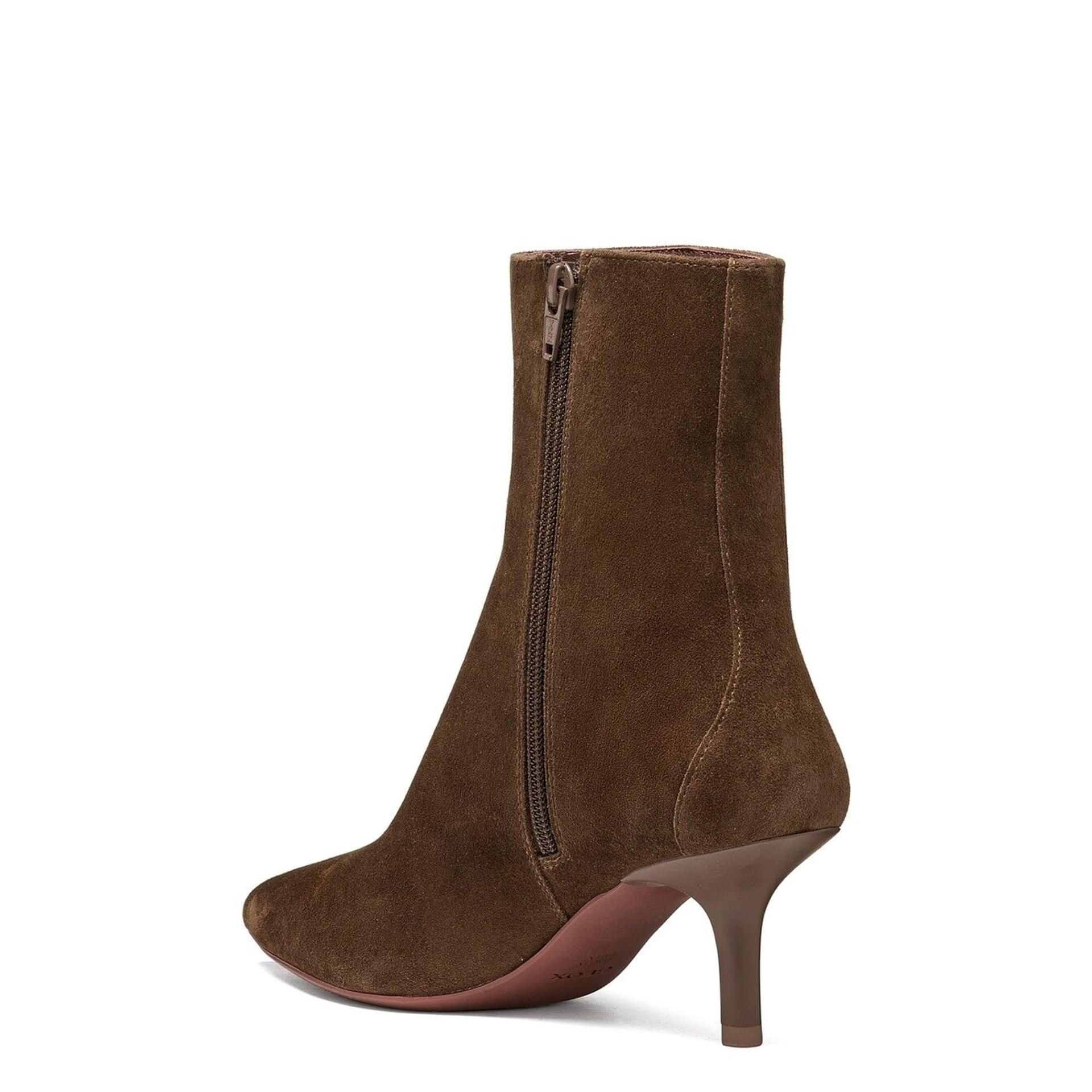 Geox Kleopy Bottines cuir in Dark Brown, vue en angle (SKU D56YBB_00021--C6006)