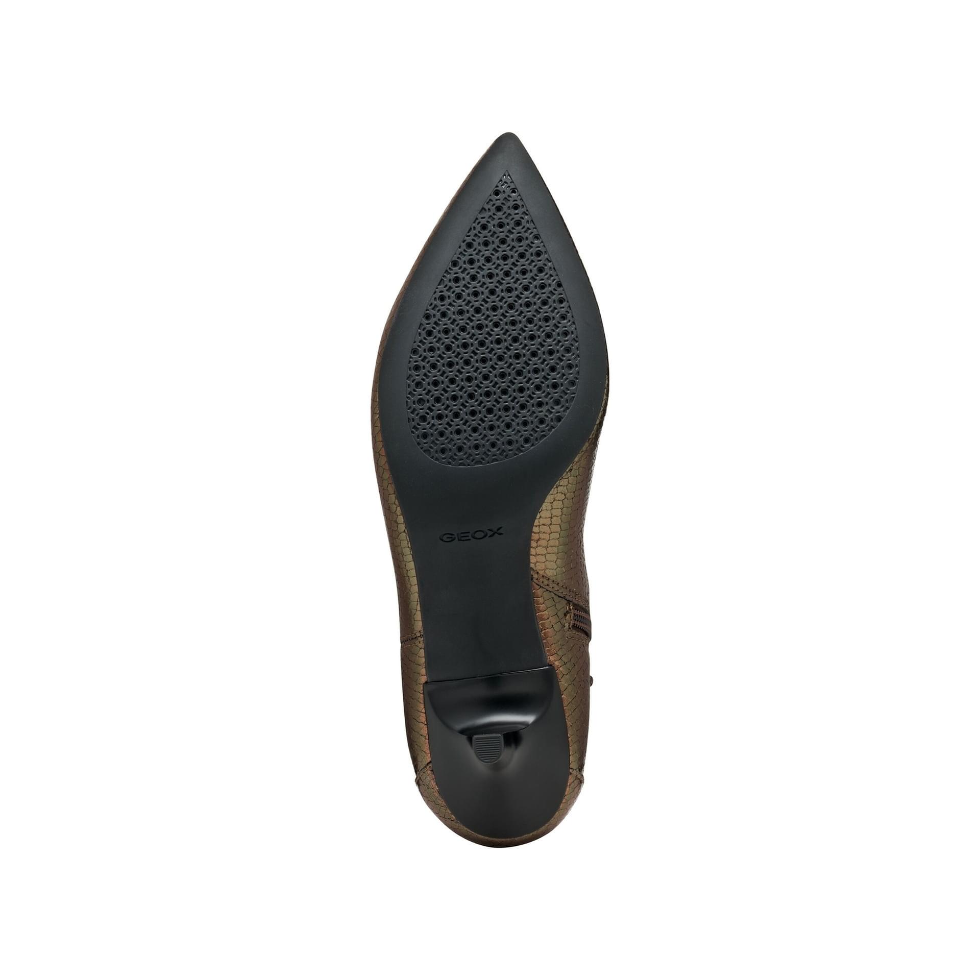 Geox Kleopy Ankle Boots D56YBB_000KY in Dark Brown