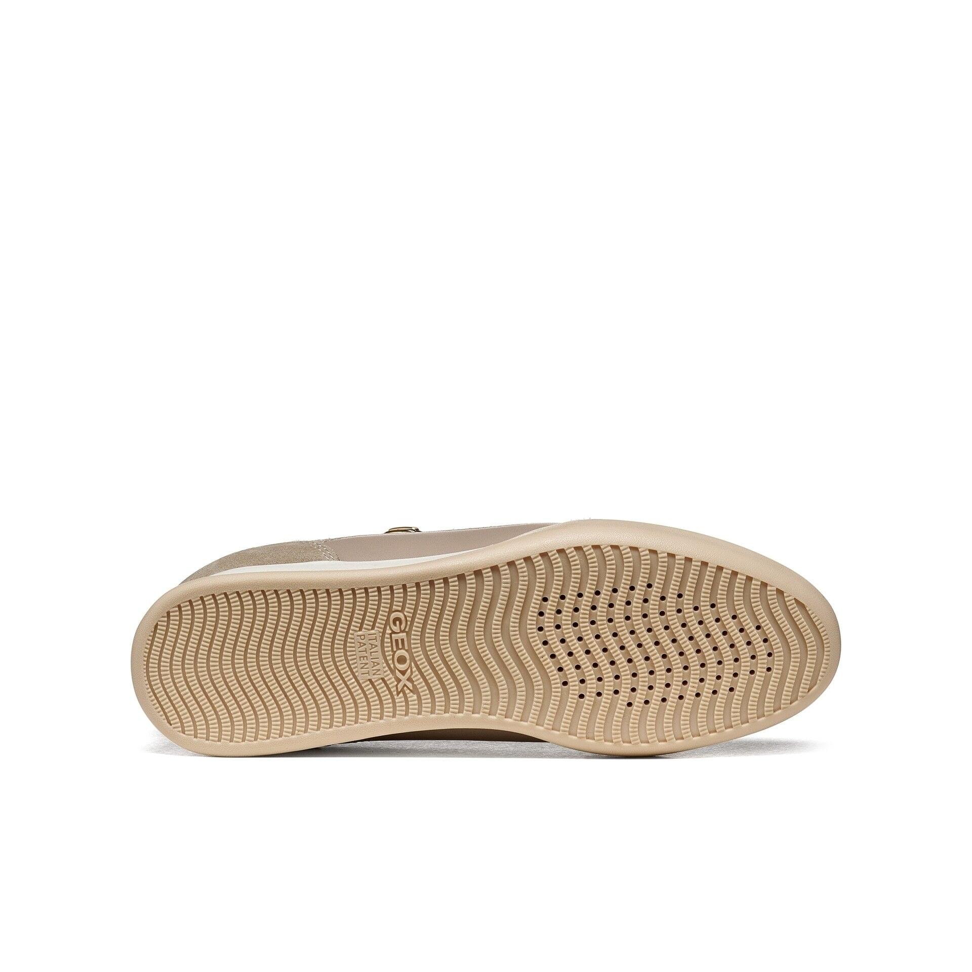 Geox Maryemy Sneakers in Cream/Sand, zool (SKU D653BC_0BJ22--C0086)