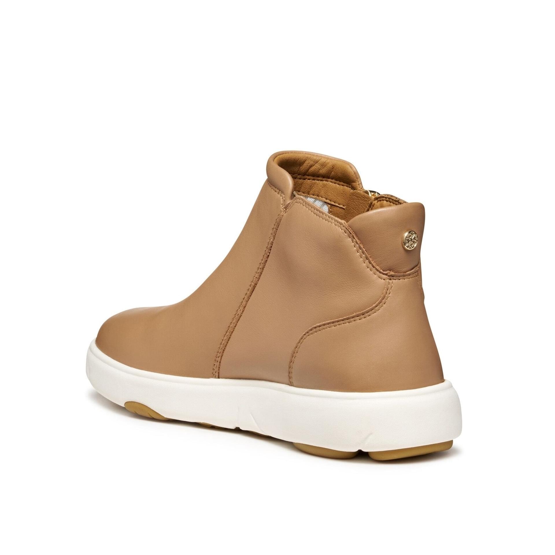 Geox Nebula 2.0 C Bottines D563TA_00085 in Beige