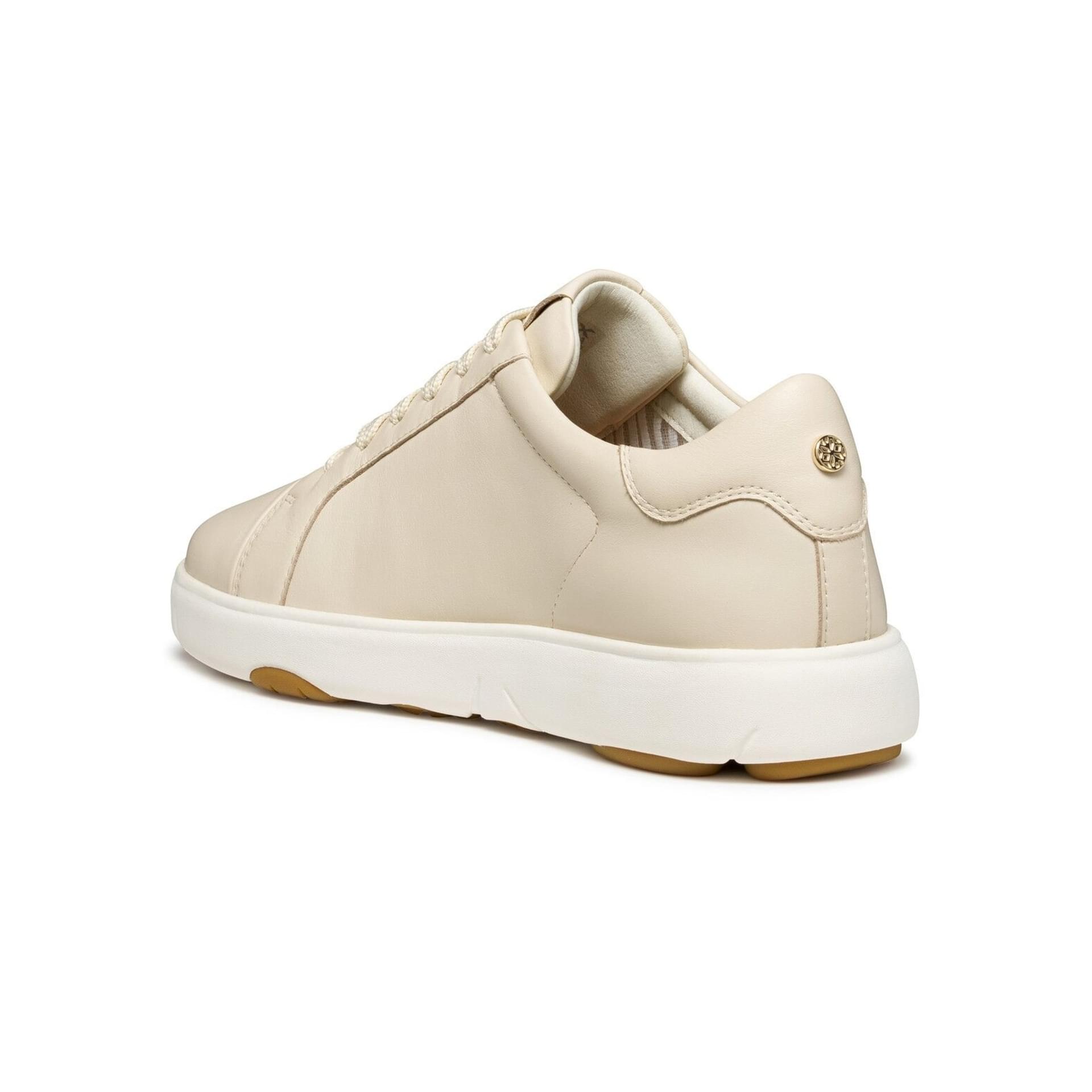 Geox Nebula 2.0 C Sneakers D563TD_00085 in Papyrus