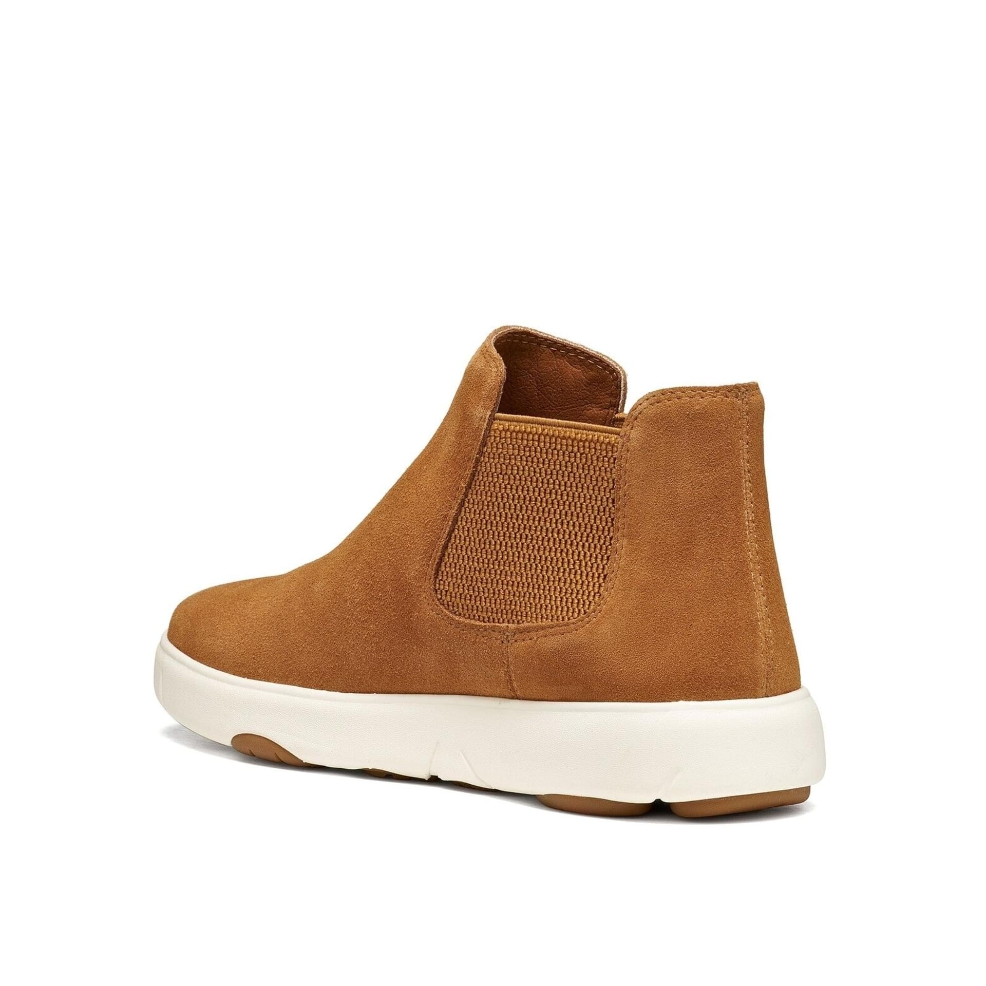 Geox Nebula 2.0 C Ankle Boots in Whisky, angled view (SKU D663TC_00022--C6627)