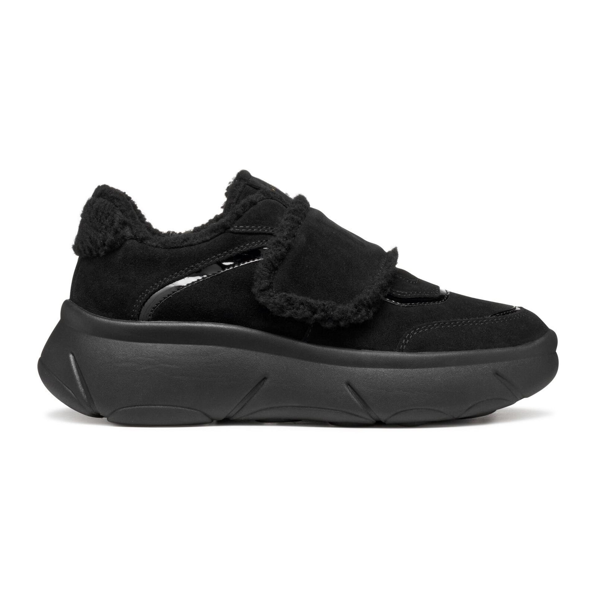 Geox Nebula 2.0 X Sneakers D56NHD_022HH in Black