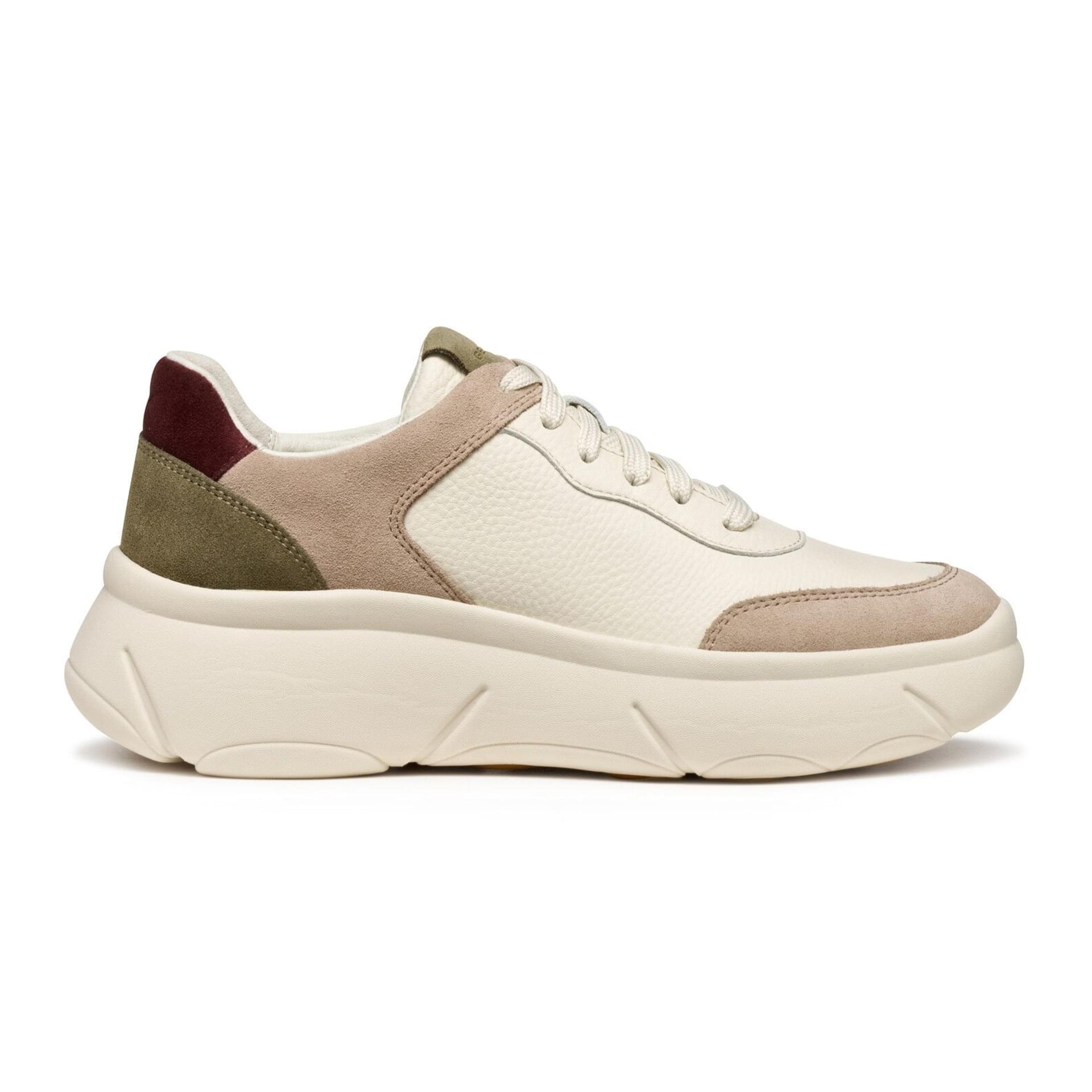 Geox Nebula 2.0 X Sneakers D56NHE_04622 in Papyrus/Powder