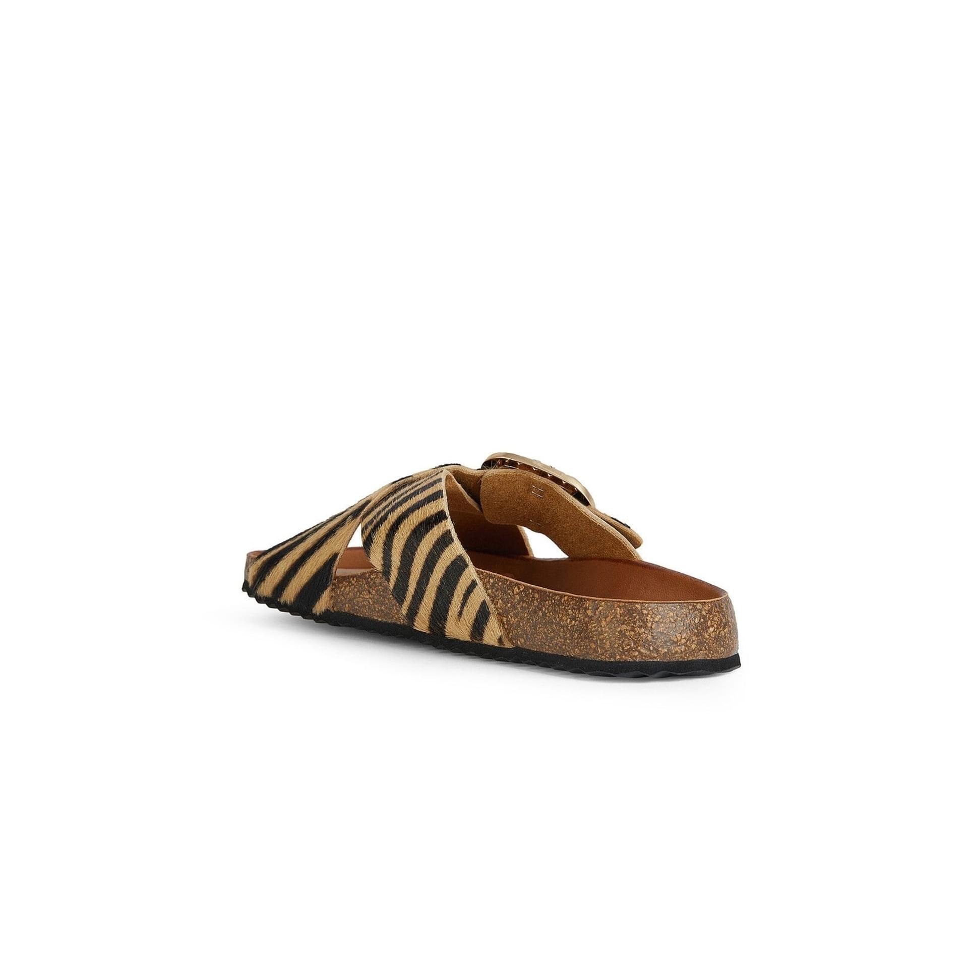 Geox New Brionia B Sandals D45VYB_000QS in Light Sand/Black