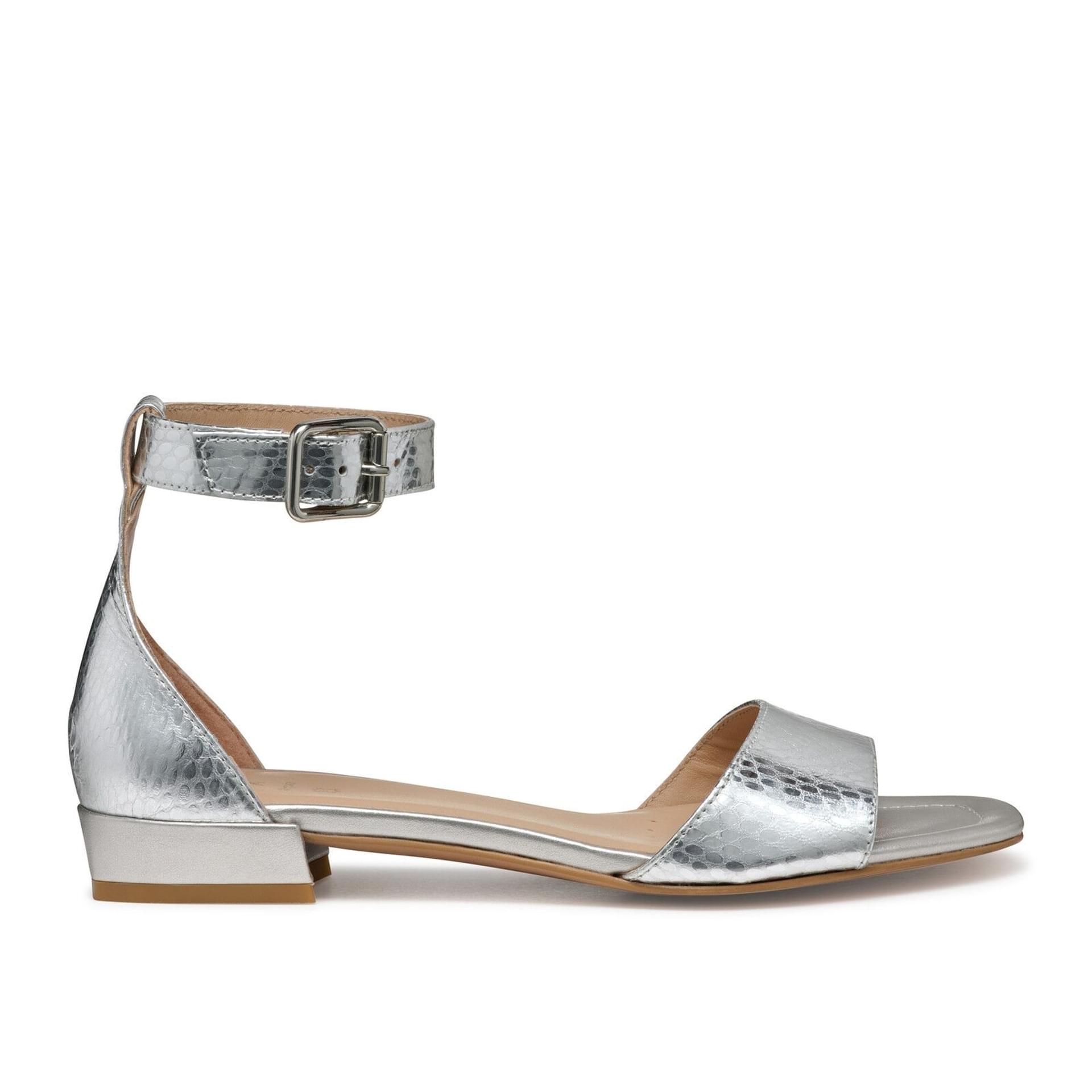 Geox New Eraklia 15 Sandalen D5580B_000KY in Silver