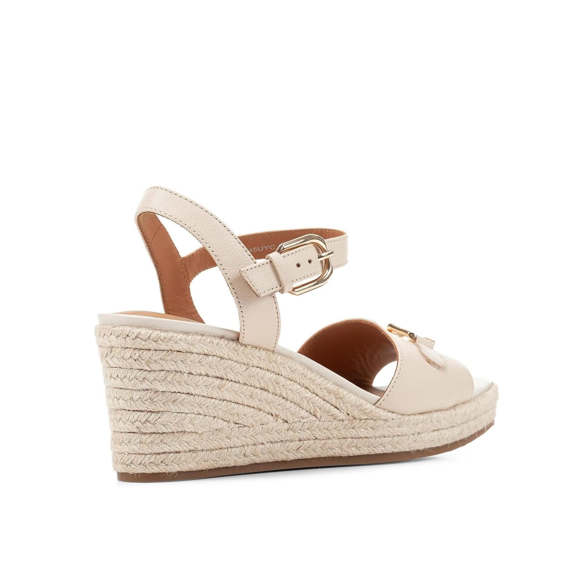 Geox Panarea Sandals D45UYC_00046 in Light Sand