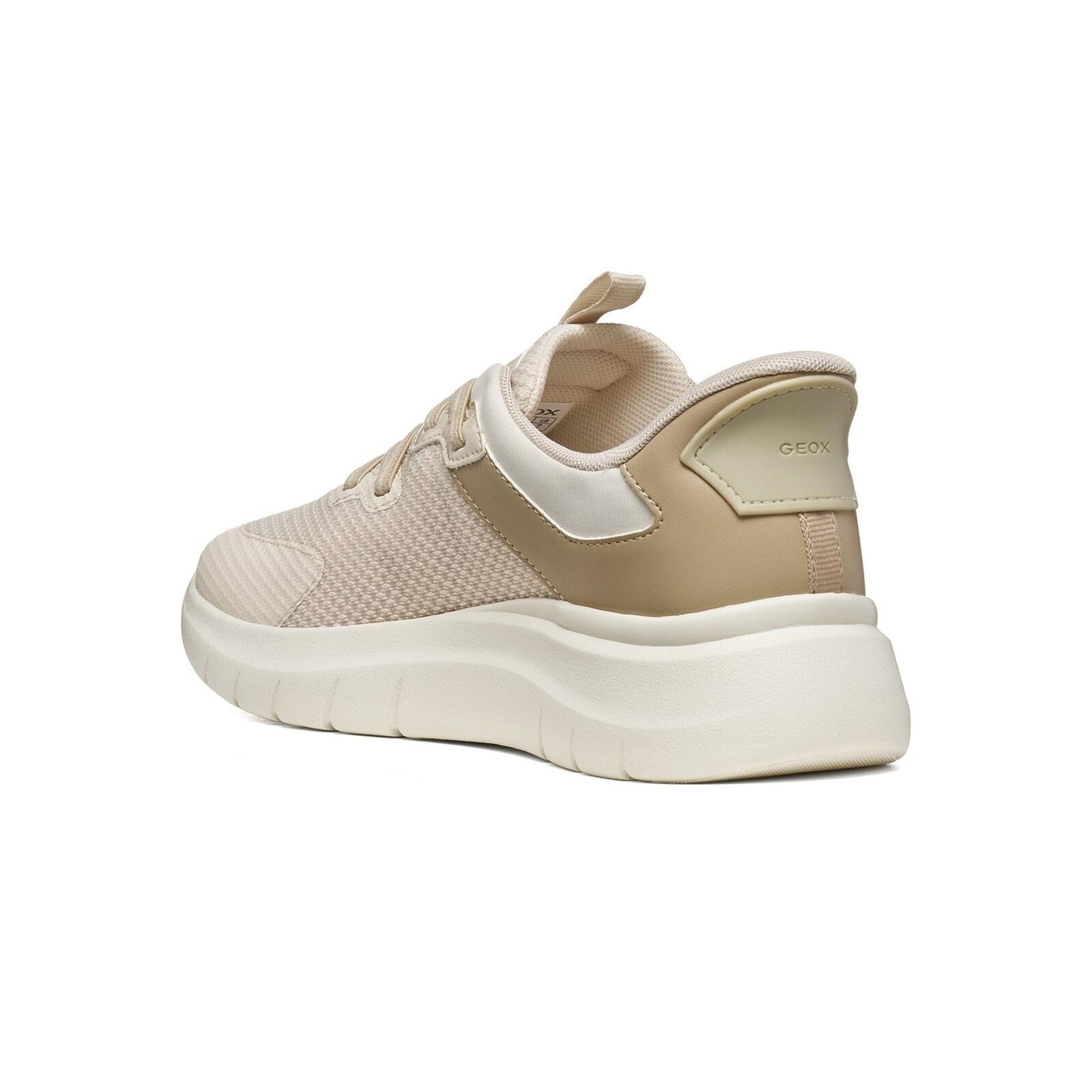 Geox Plummery Plus Sneakers mesh in Papyrus/Cream, hoekaanzicht (SKU D670JB_01402--C1S5K)