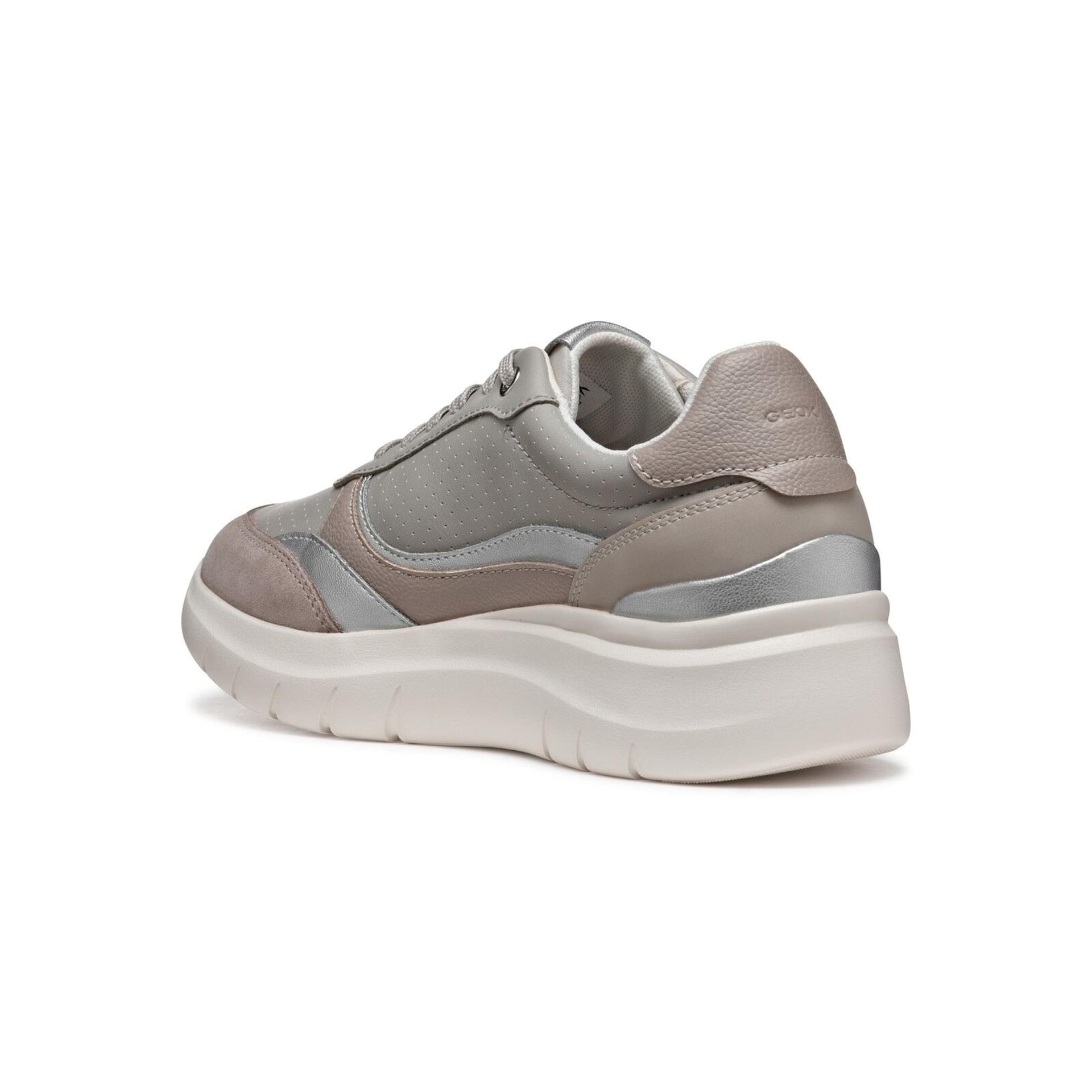 Geox Plummery Sneakers D55YNB_05422 in Light Grey