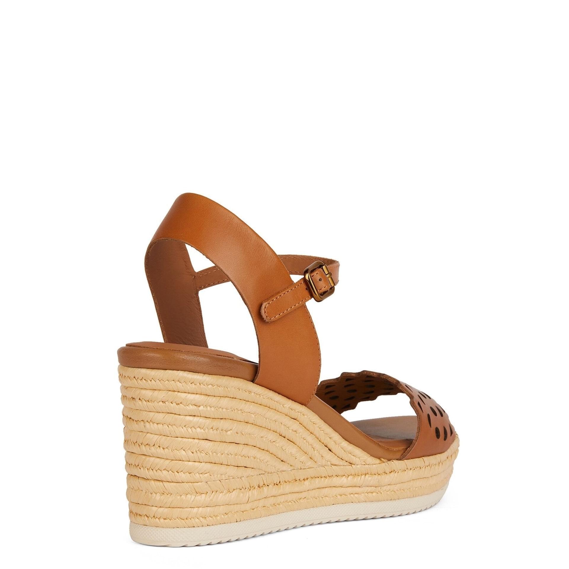 Geox Ponza Sandals D45GVA_00043 in Cognac