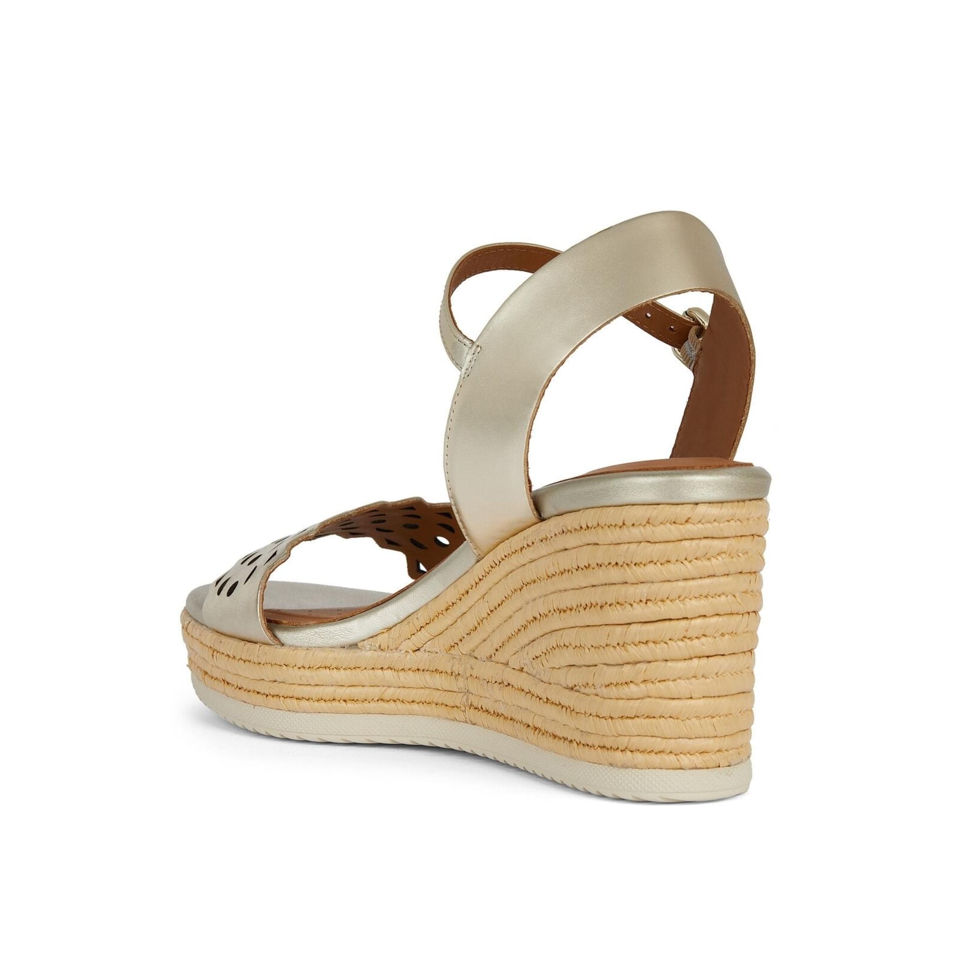 Geox Ponza Sandals D45GVA_000CF in Light Gold