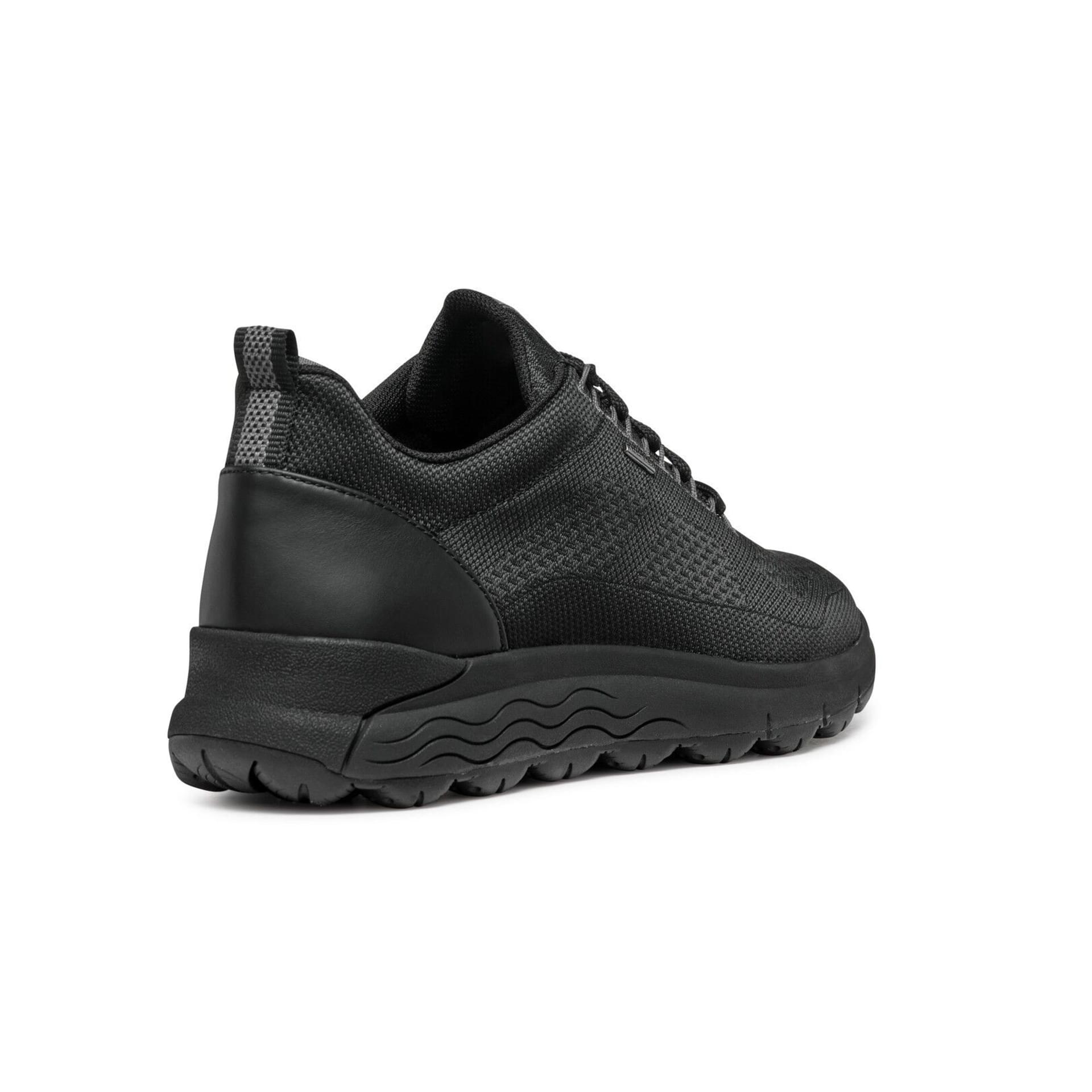 Geox Spherica 4x4 B Abx Sneakers D2626C_06K85 in Black