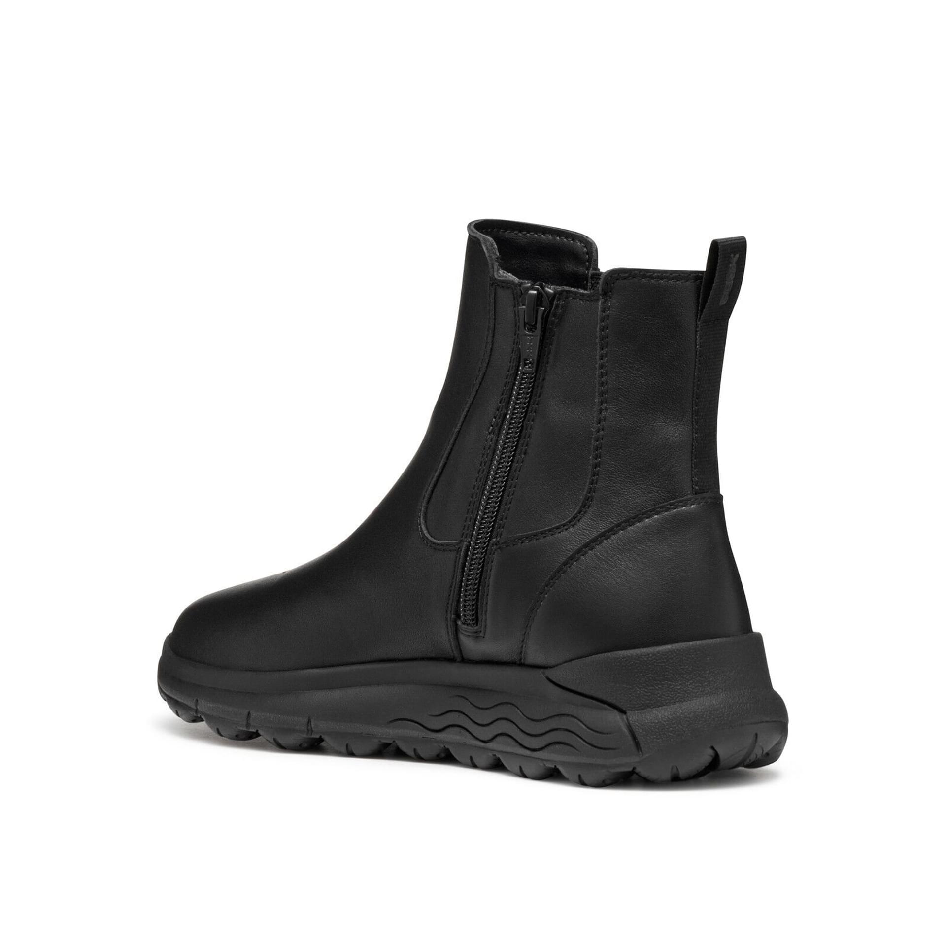 Geox Spherica 4x4 B Abx Ankle Boots D5626A_00085 in Black