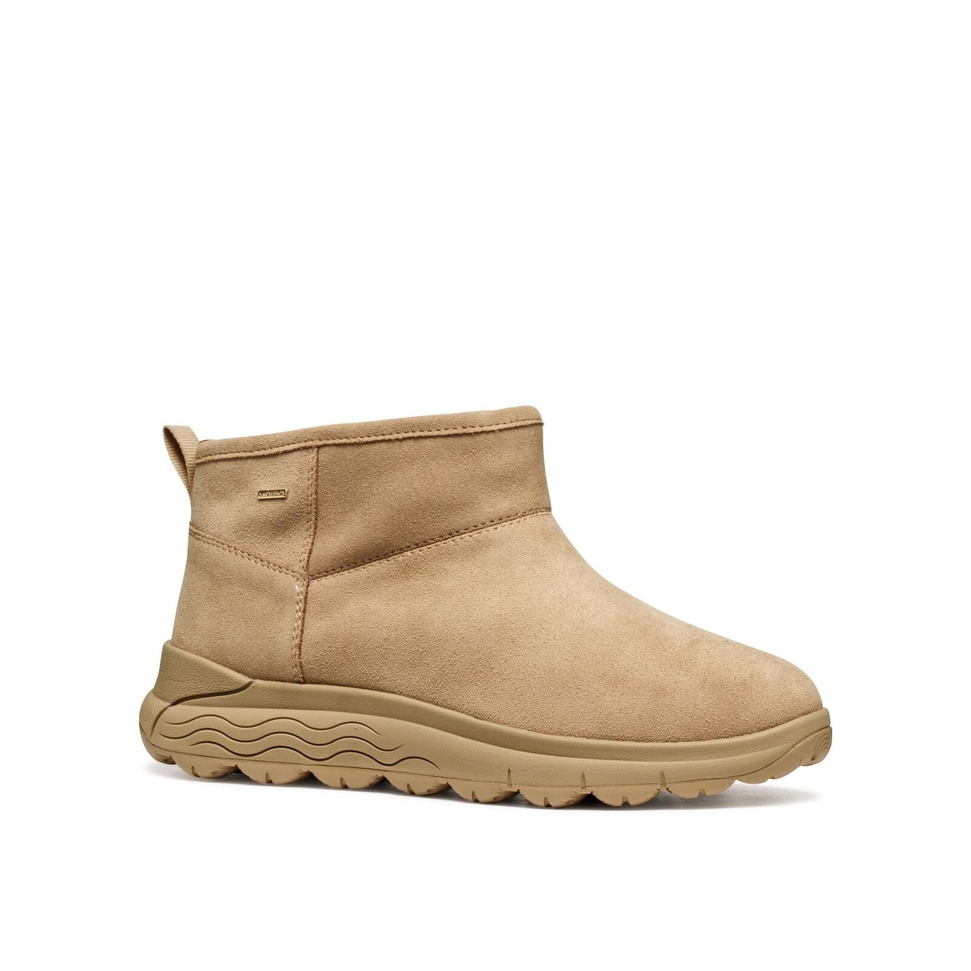 Geox Spherica 4x4 B Abx Ankle Boots D5626B_00022 in Dark Sand