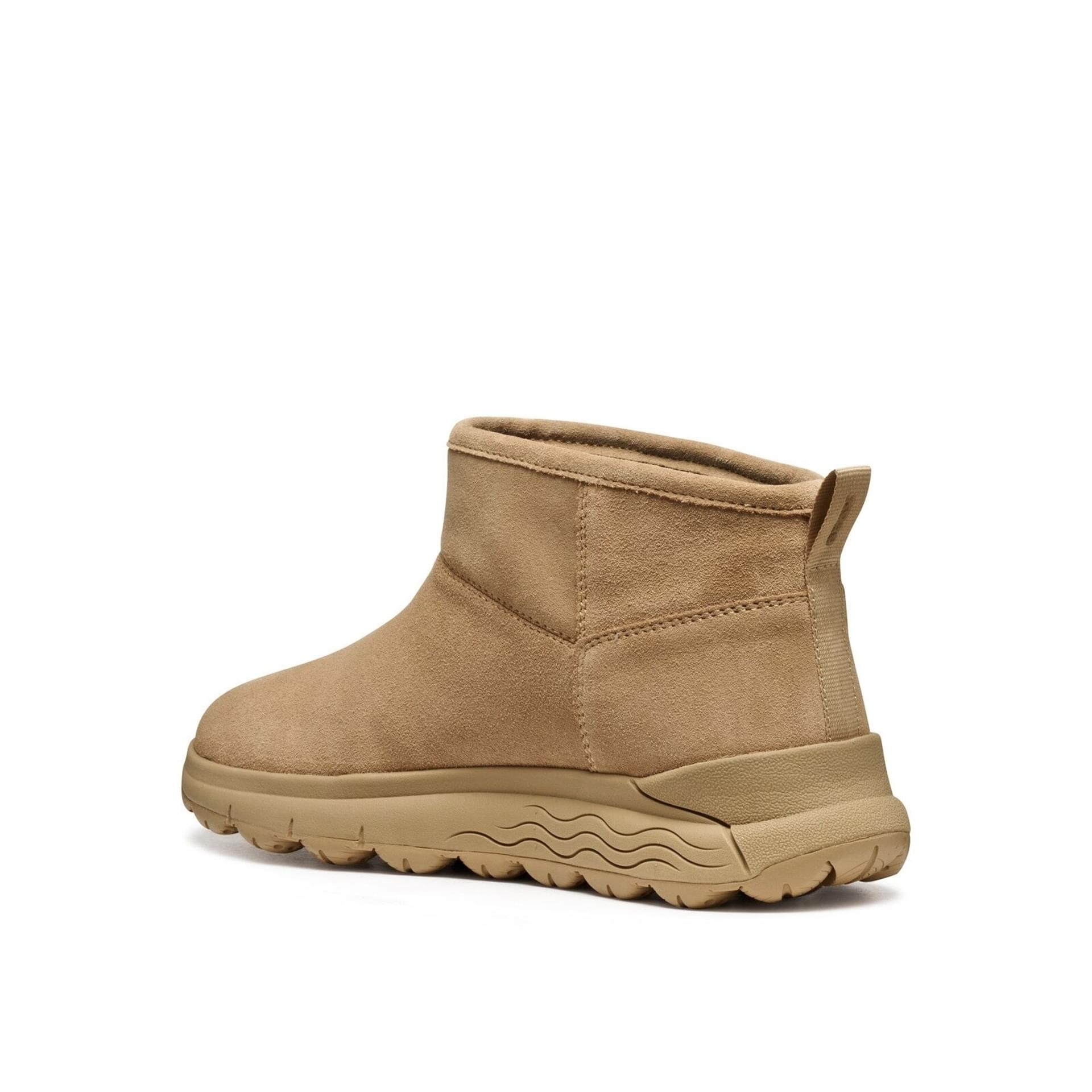 Geox Spherica 4x4 B Abx Ankle Boots D5626B_00022 in Dark Sand