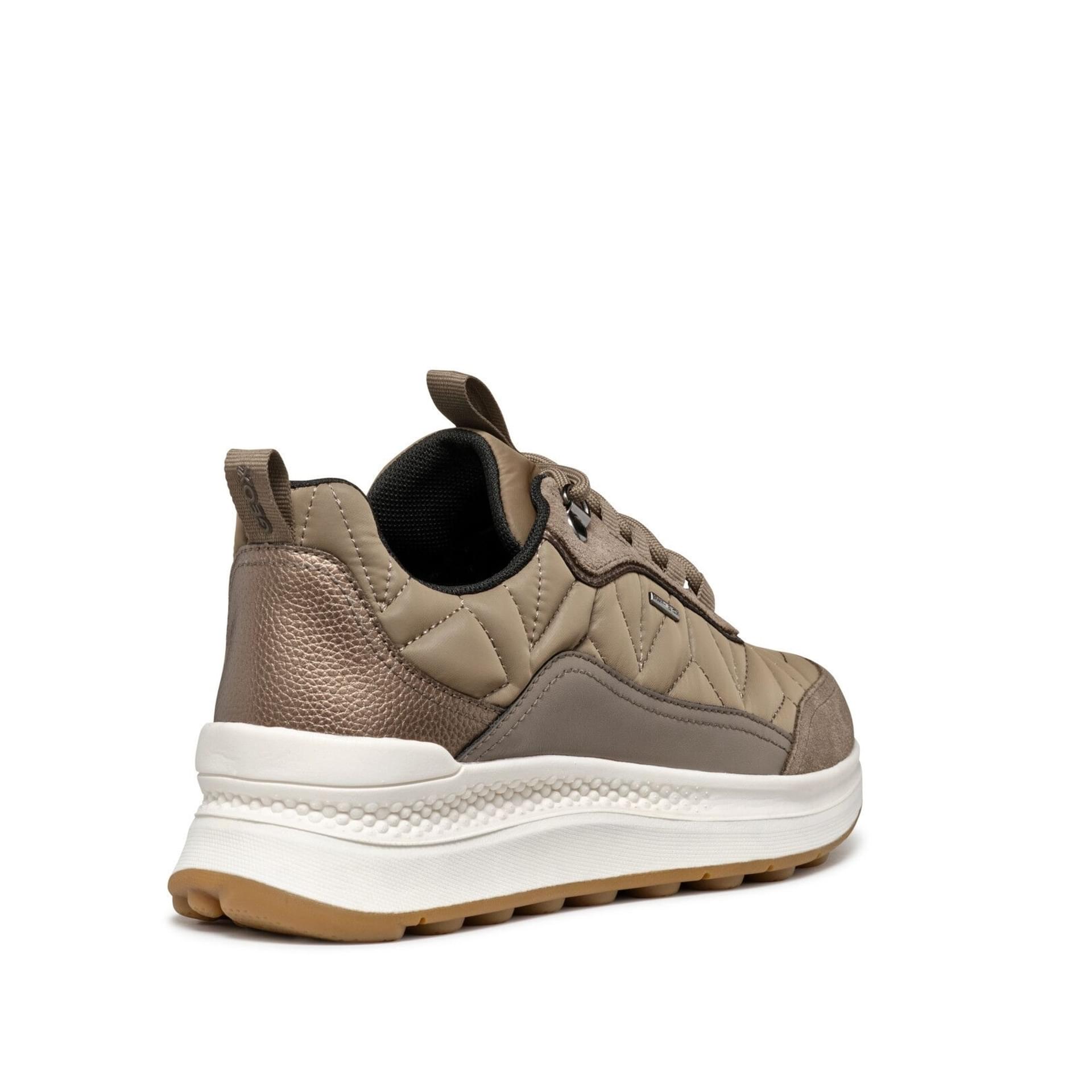 Geox Spherica Actif X2 Sneakers D46WPD_0FU22 in Taupe