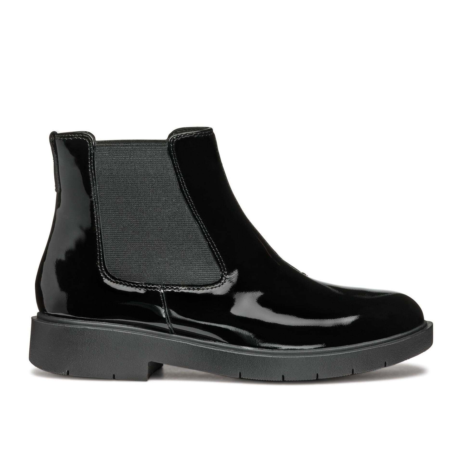 Geox Spherica Ec1 Ankle Boots D46QRE_00066 in Black