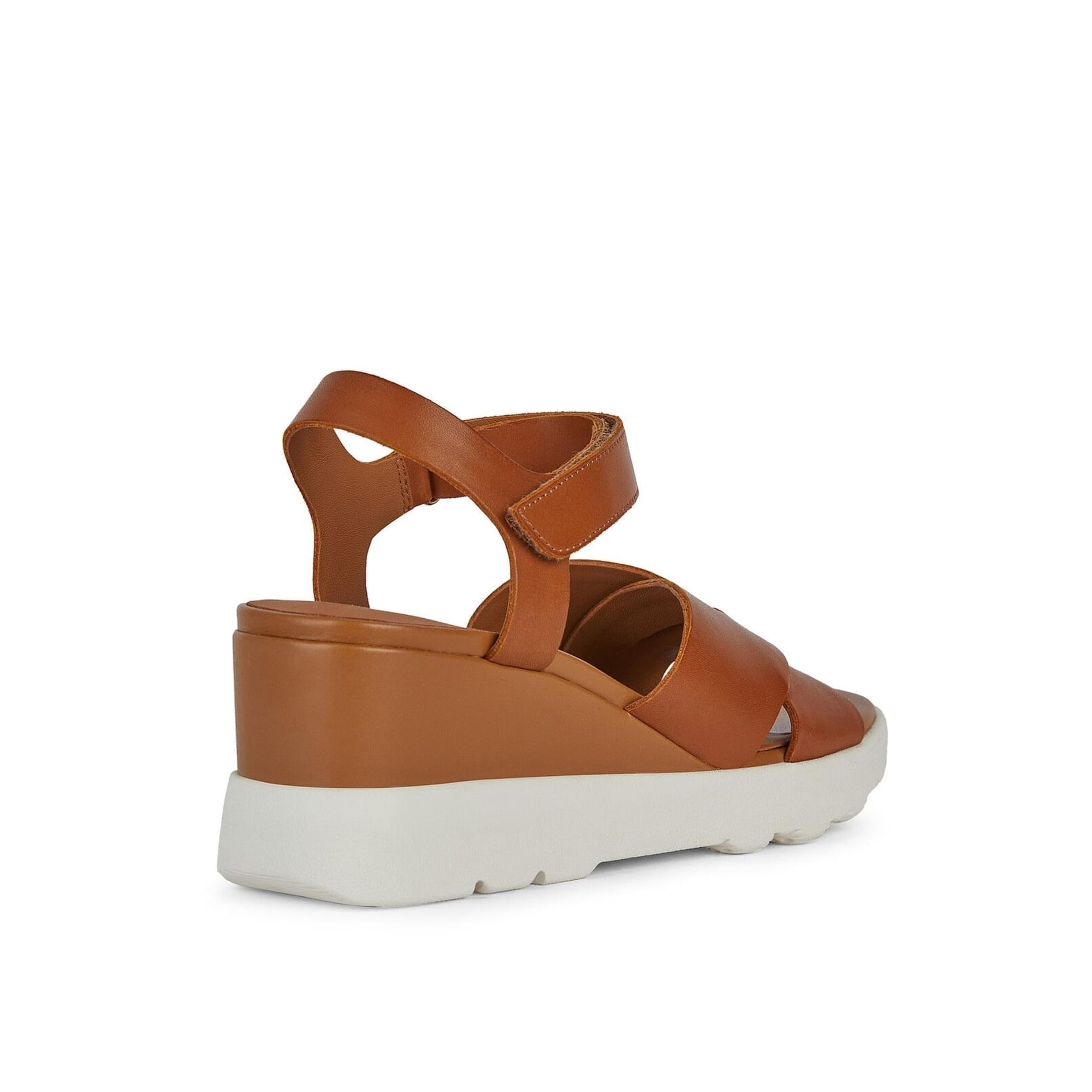 Geox Spherica Ec6 Sandals D45G0C_00043 in Cognac