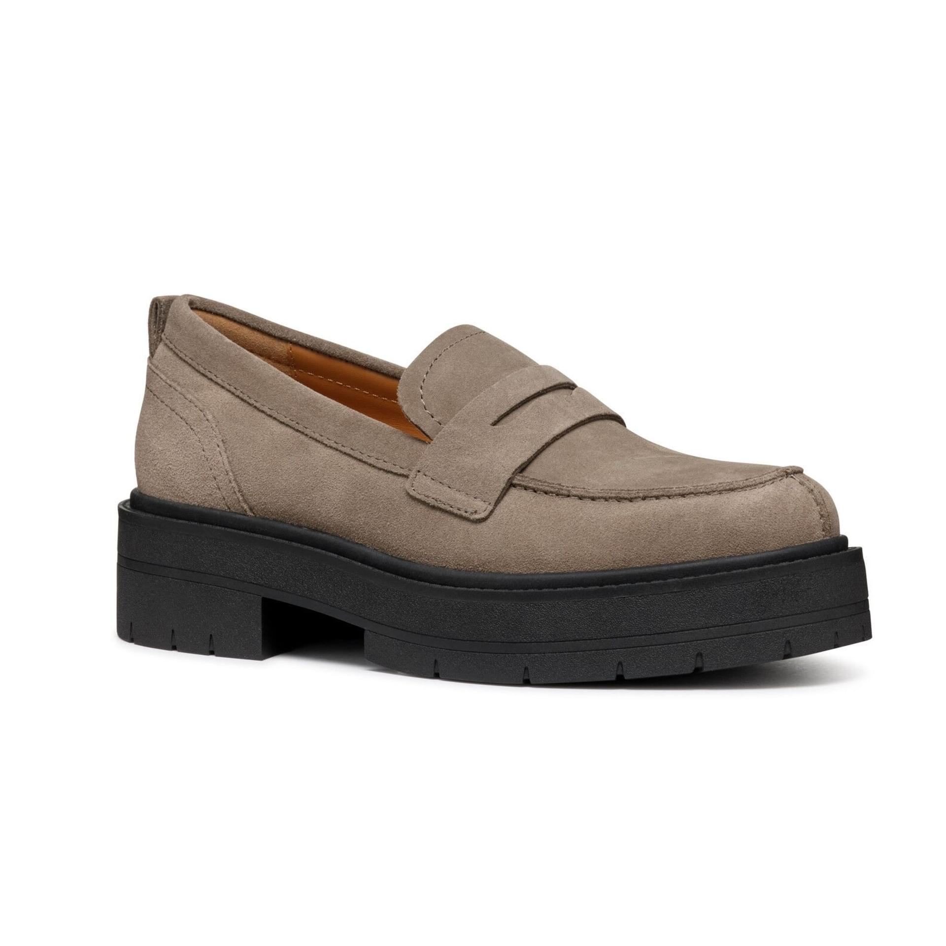 Geox Spherica Ec7 Moccassins D36VDI_00022 in Taupe