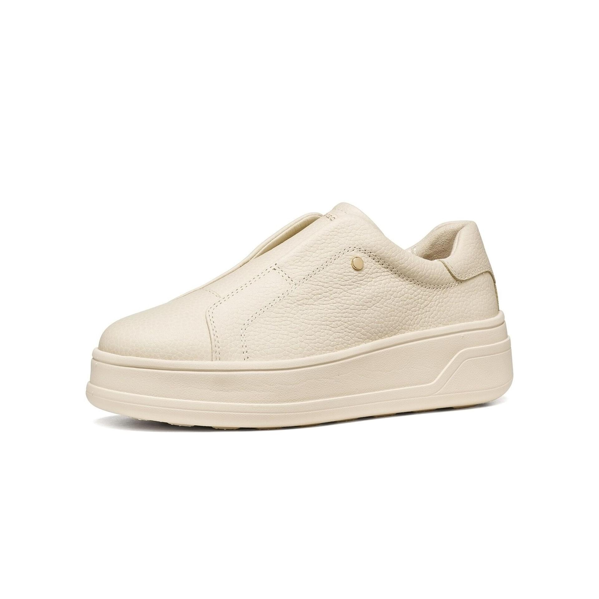 Geox Spherica Ecub-2 Sneakers leer in Papyrus, driekwartaanzicht (SKU D65WVE_00046--C1122)