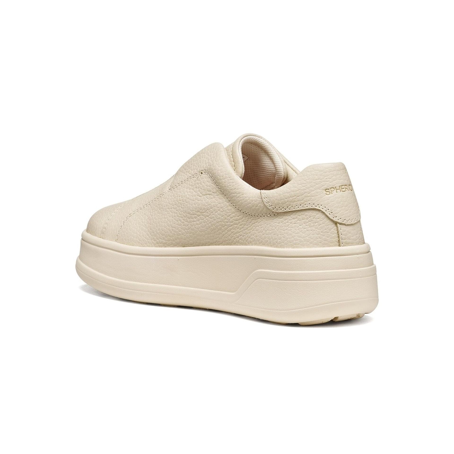 Geox Spherica Ecub-2 Sneakers in Papyrus, hoekaanzicht (SKU D65WVE_00046--C1122)