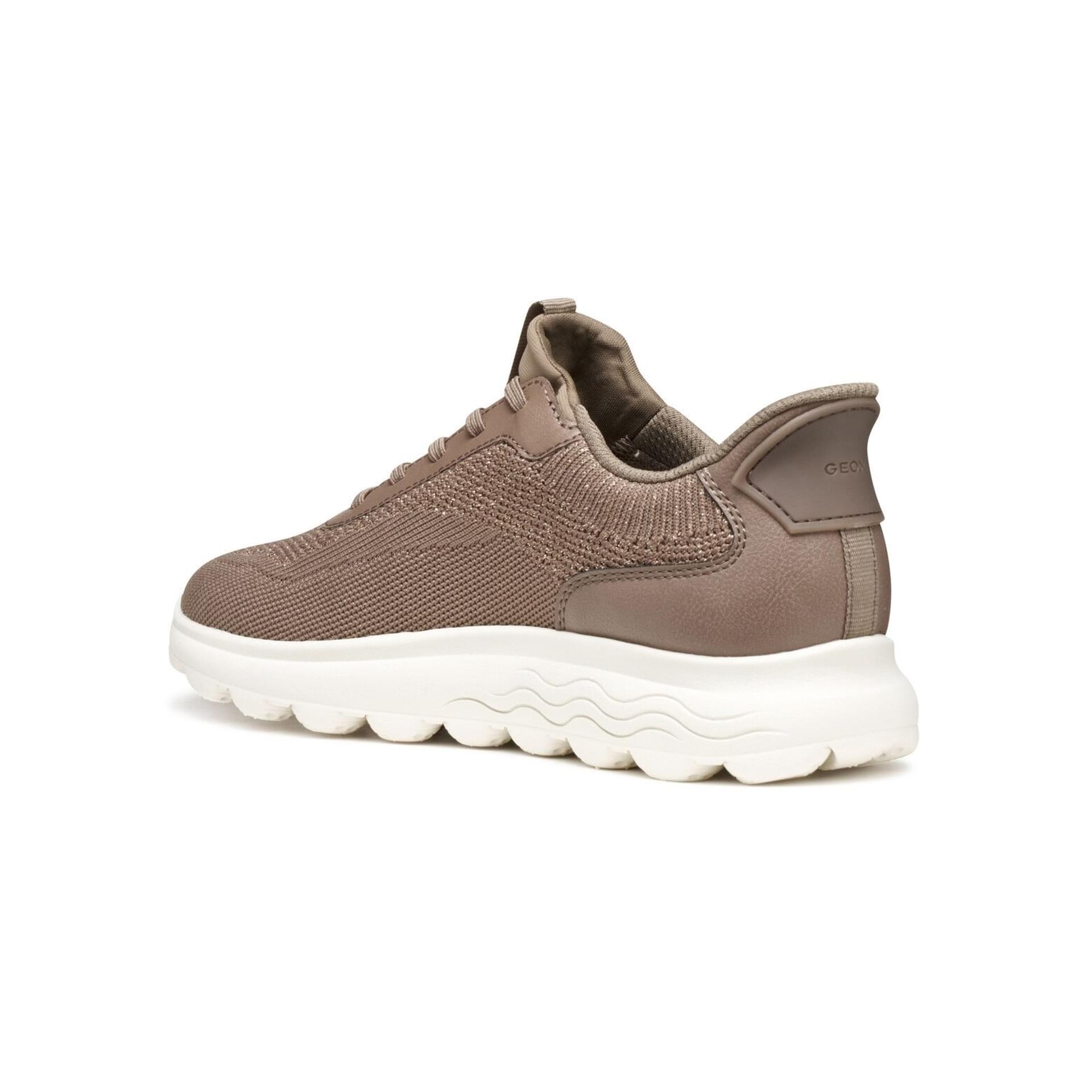 Geox Spherica Plus Sneakers D567MA_06KBC in Taupe