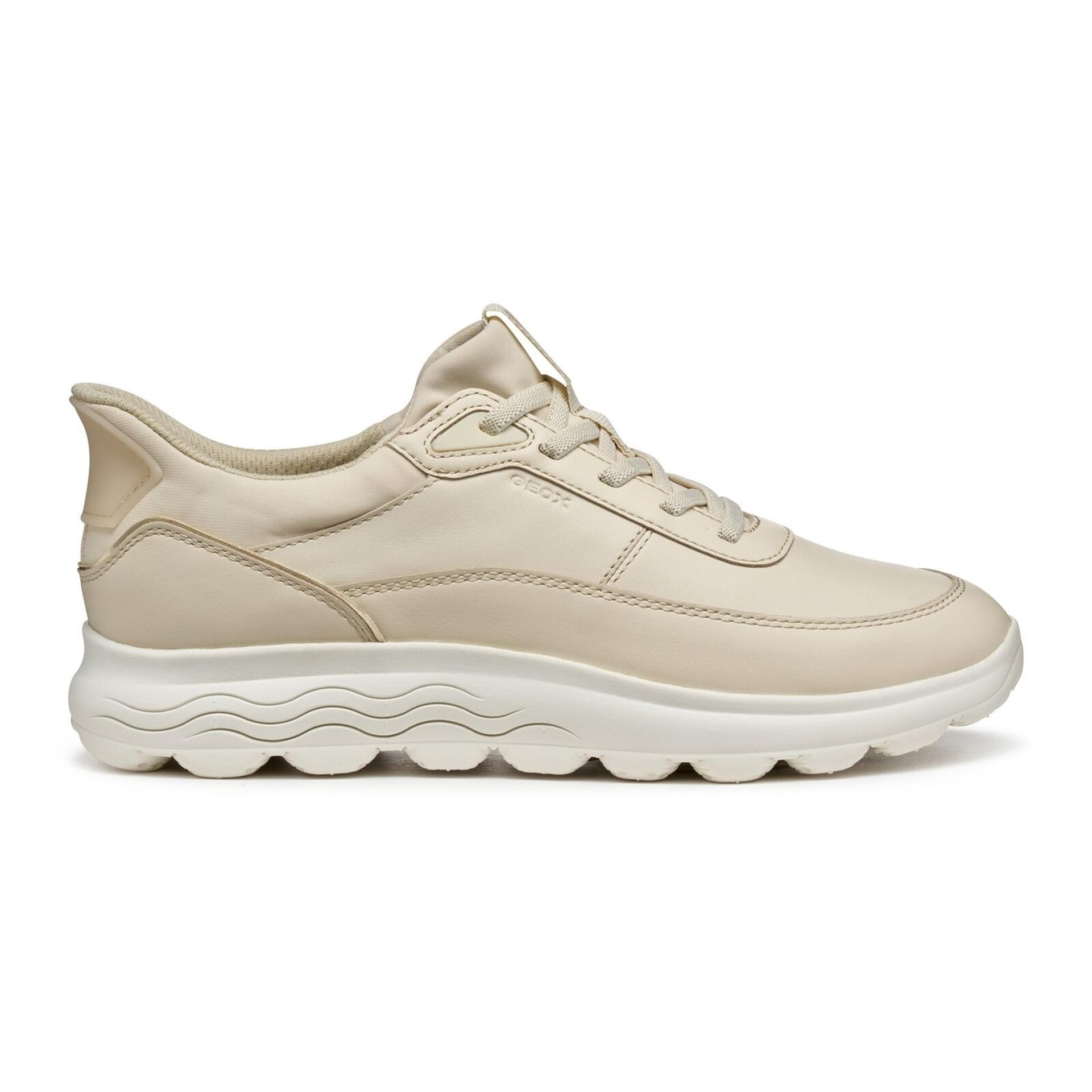 Geox Spherica Plus Sneakers D567MB_00085 in Papyrus