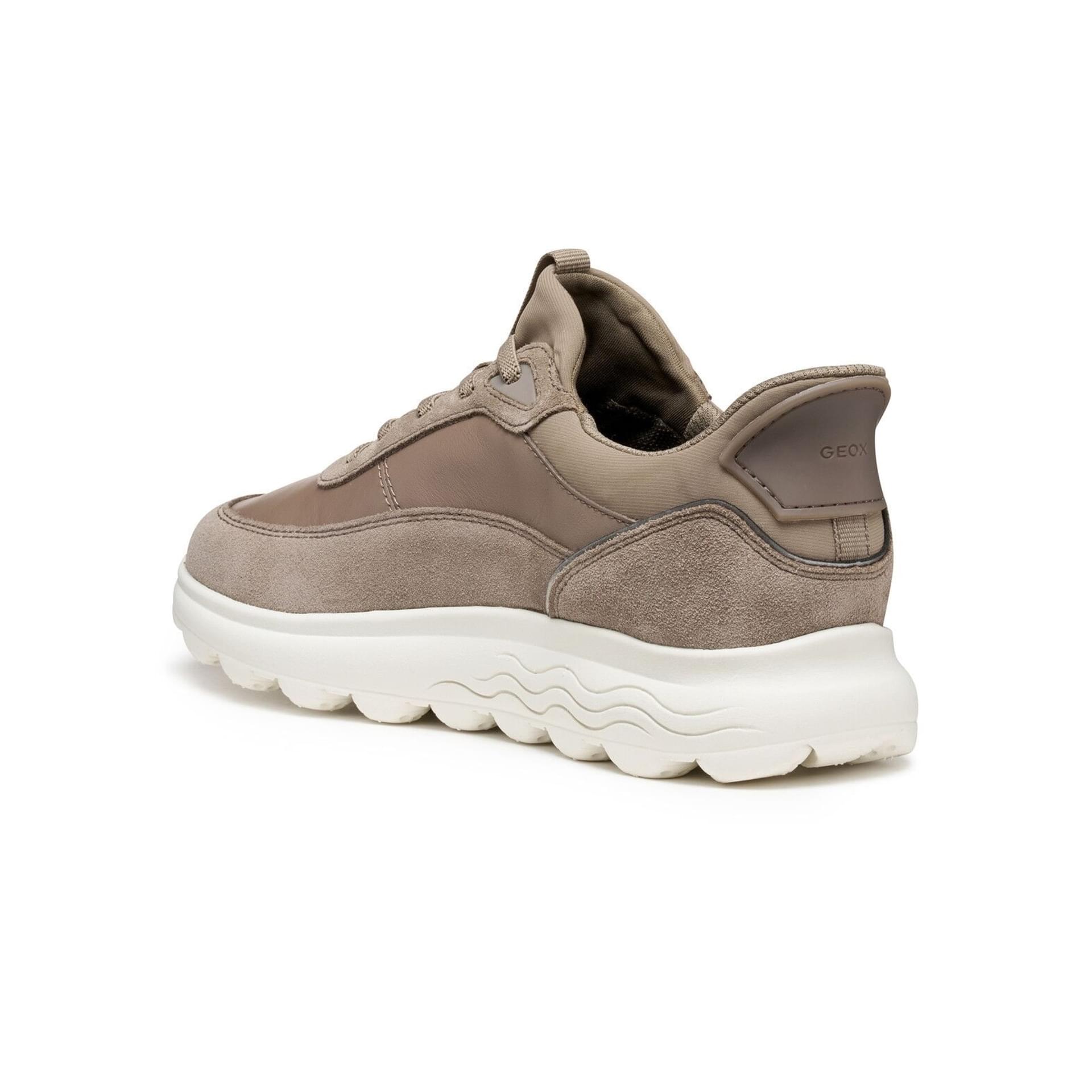 Geox Spherica Plus Sneakers D567MB_08522 in Taupe