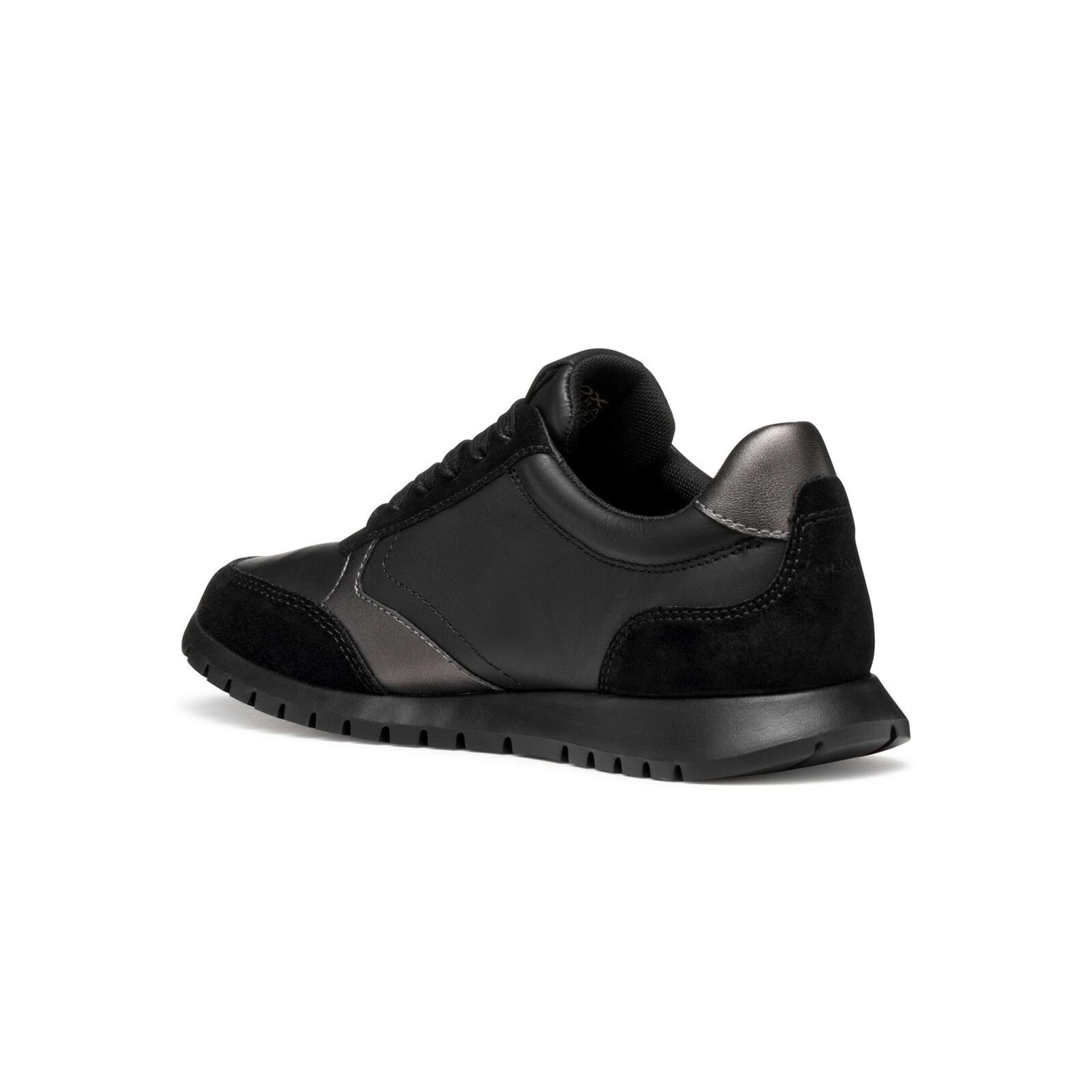 Geox Sukie 2.0 Sneakers D55YPC_08522 in Black