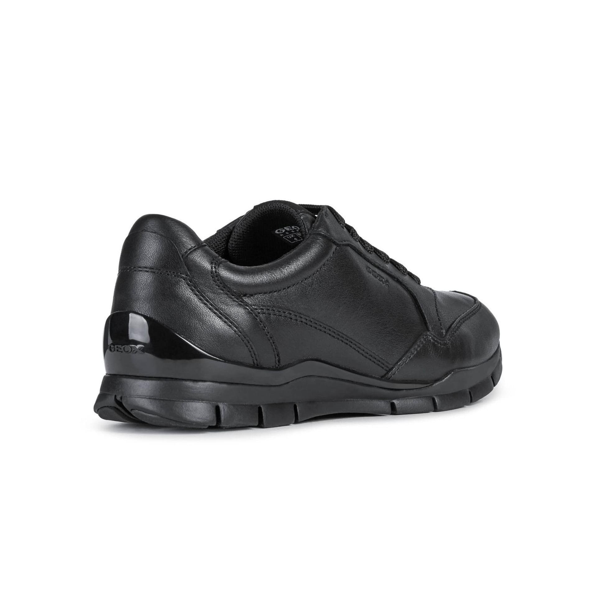 Geox Sukie Sneakers D04F2A_00085 in Black